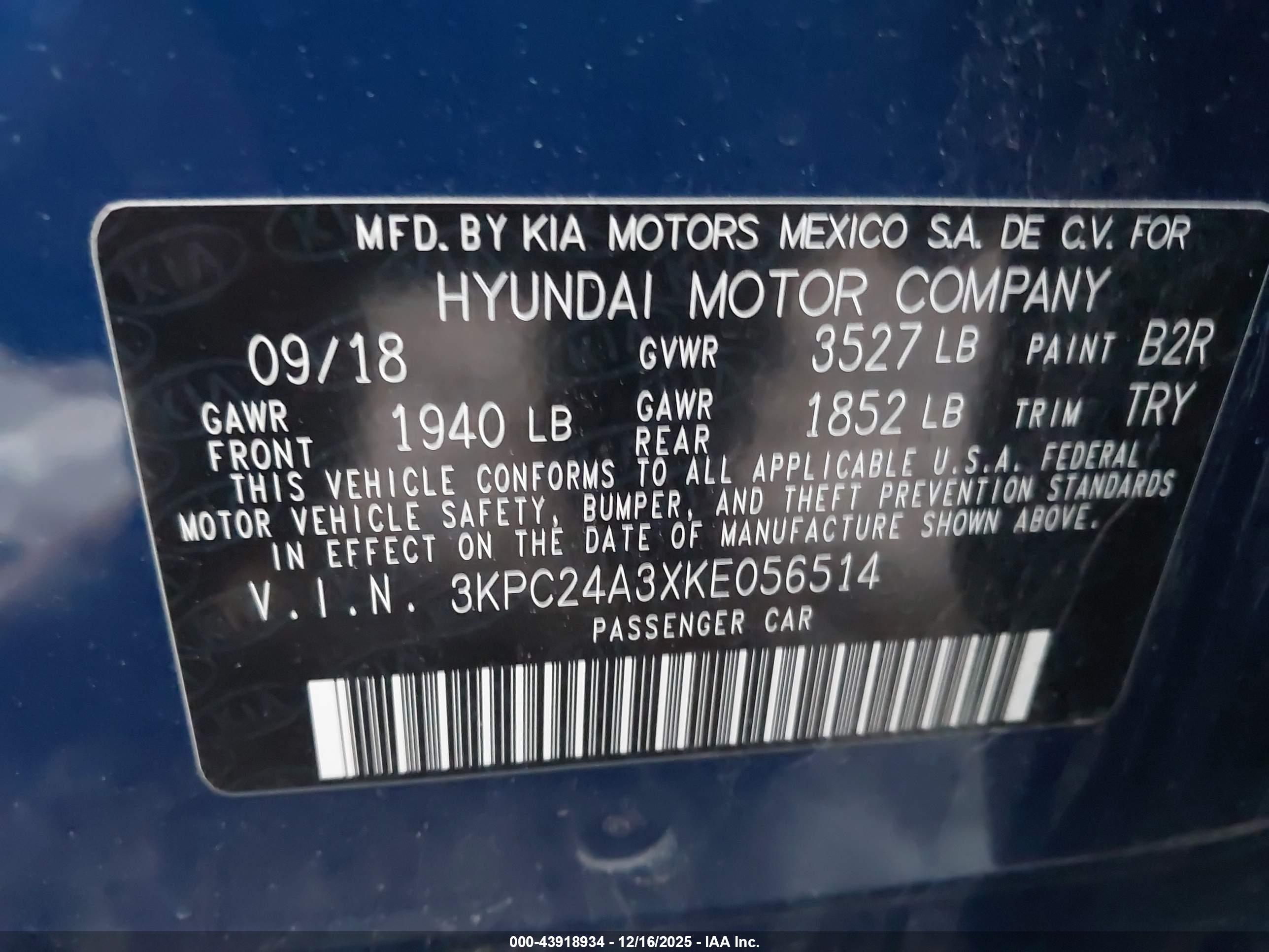 HYUNDAI ACCENT image 9