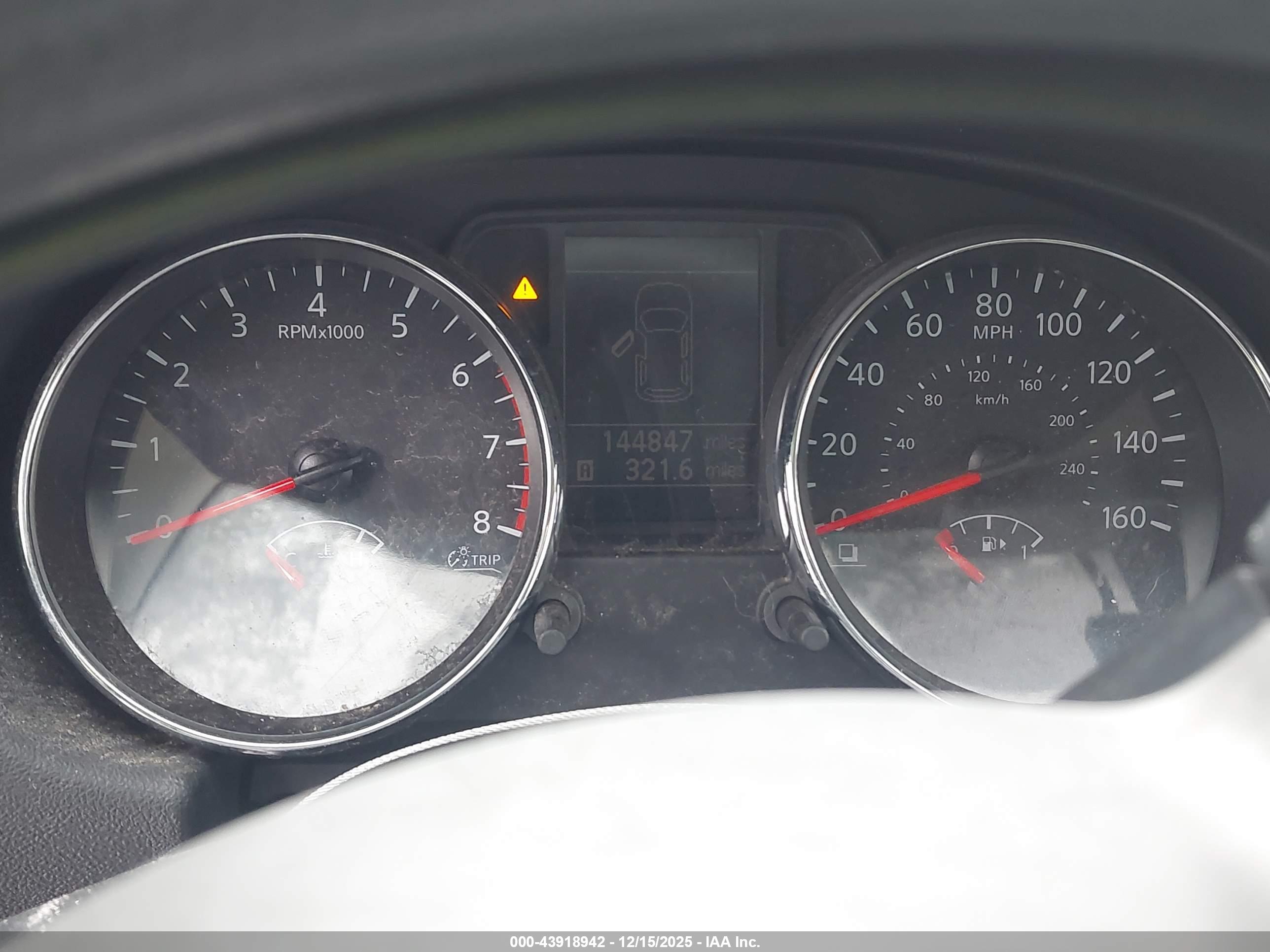 NISSAN ROGUE image 7