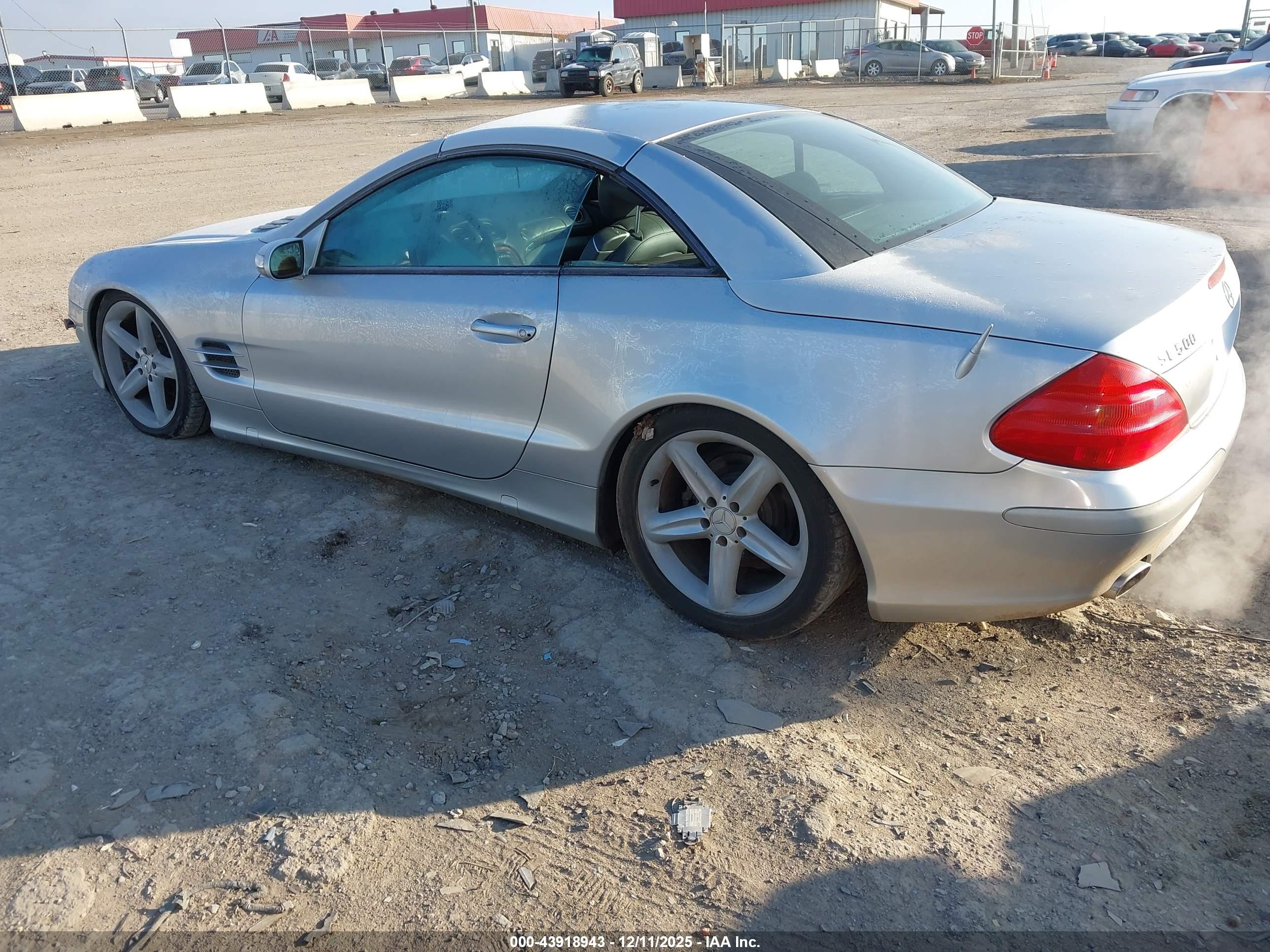 MERCEDES-BENZ SL image 3