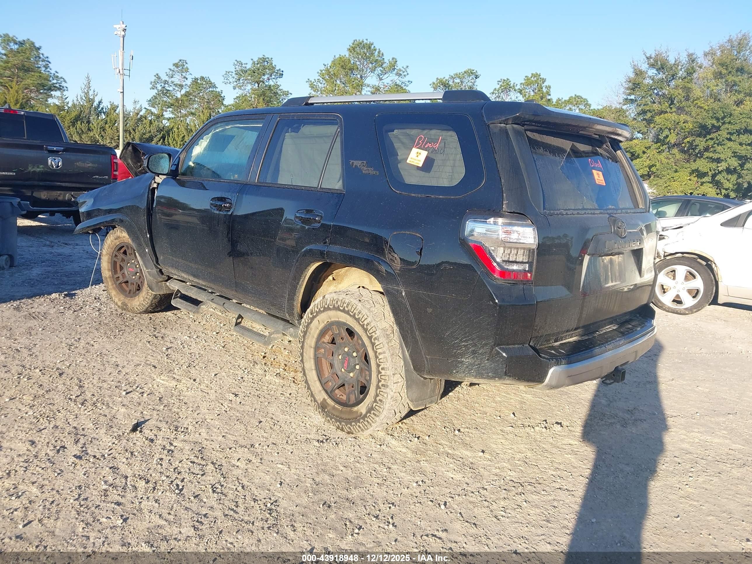 TOYOTA 4RUNNER image 3