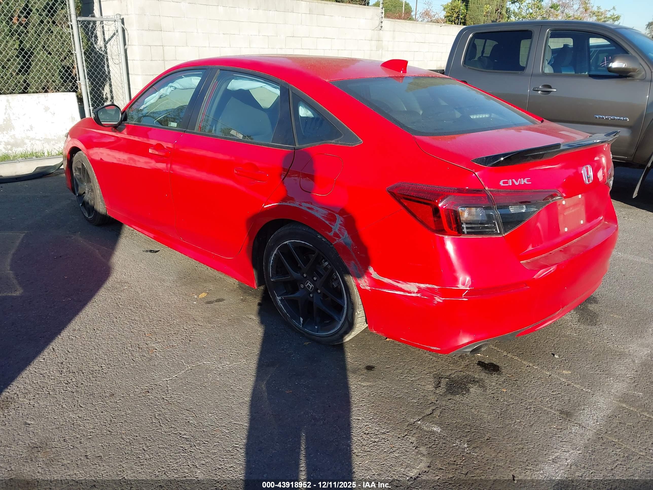 HONDA CIVIC image 3