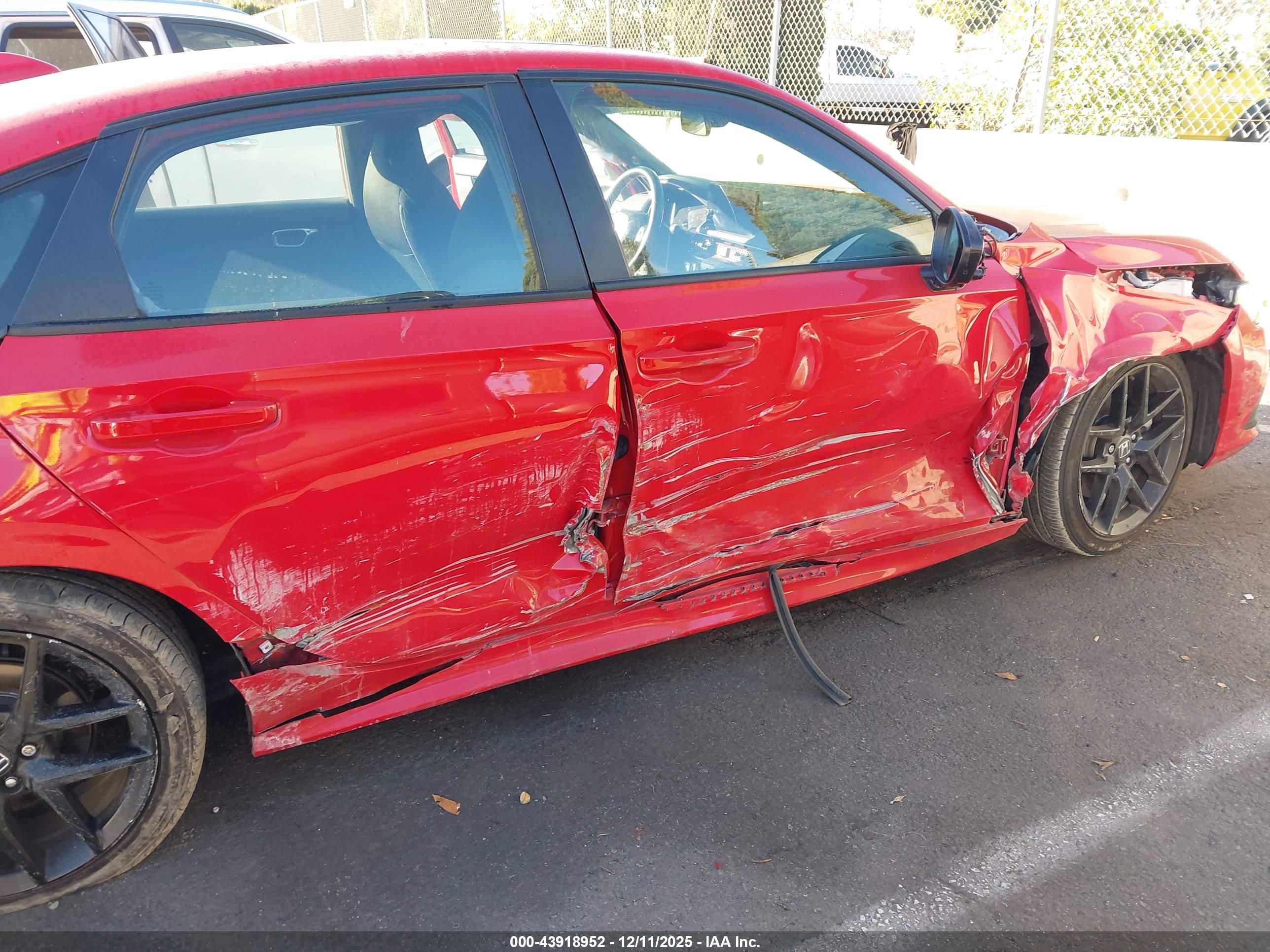 HONDA CIVIC image 6