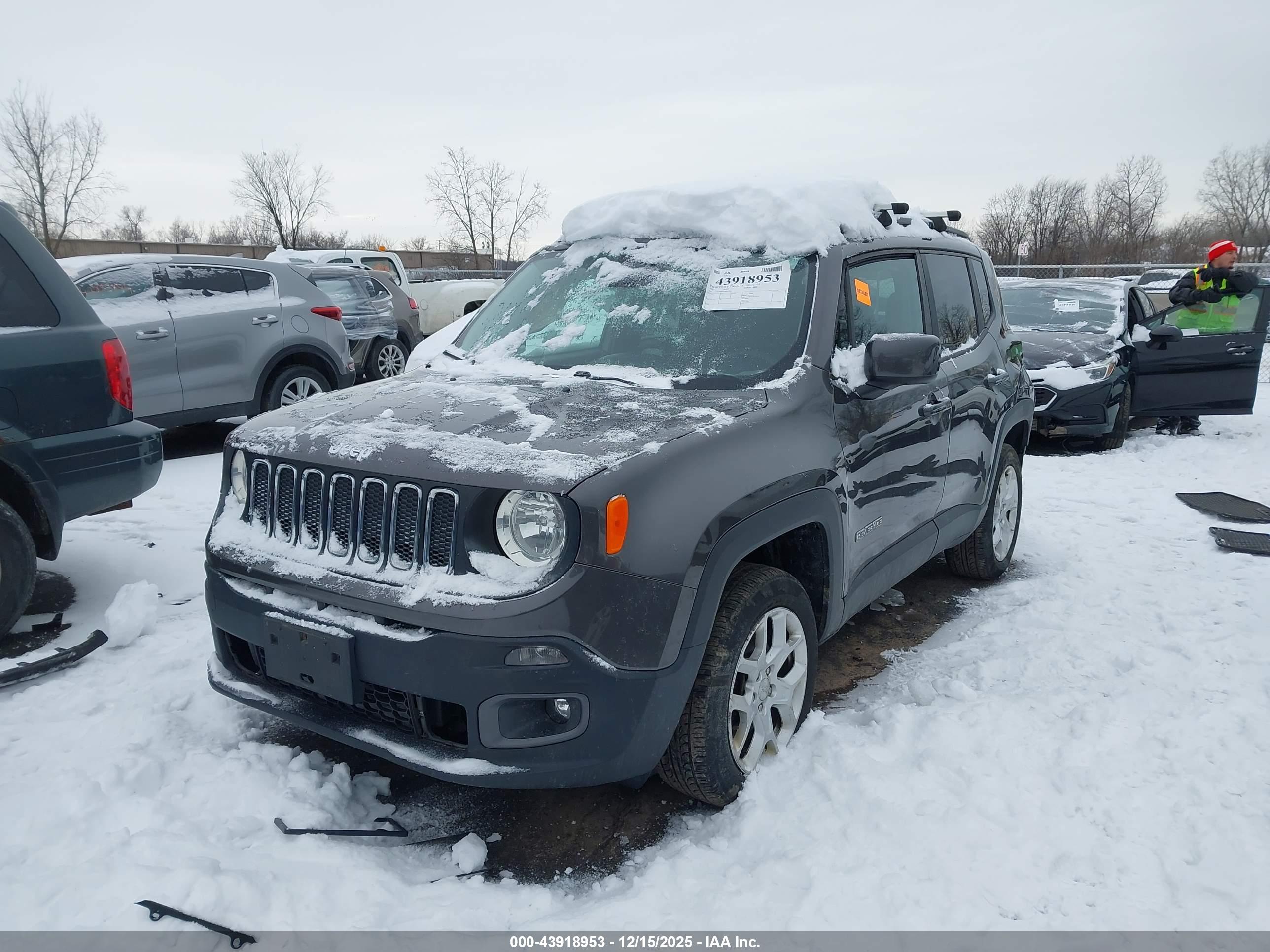 JEEP RENEGADE image 2