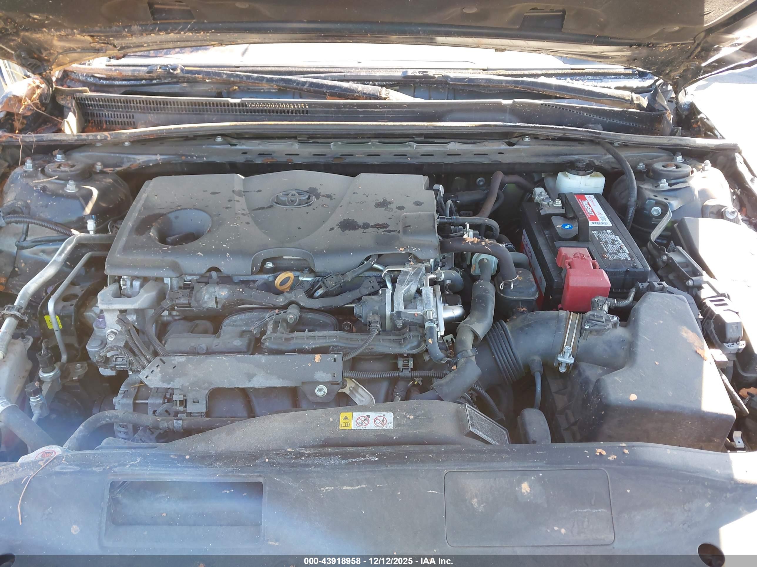 TOYOTA CAMRY image 10