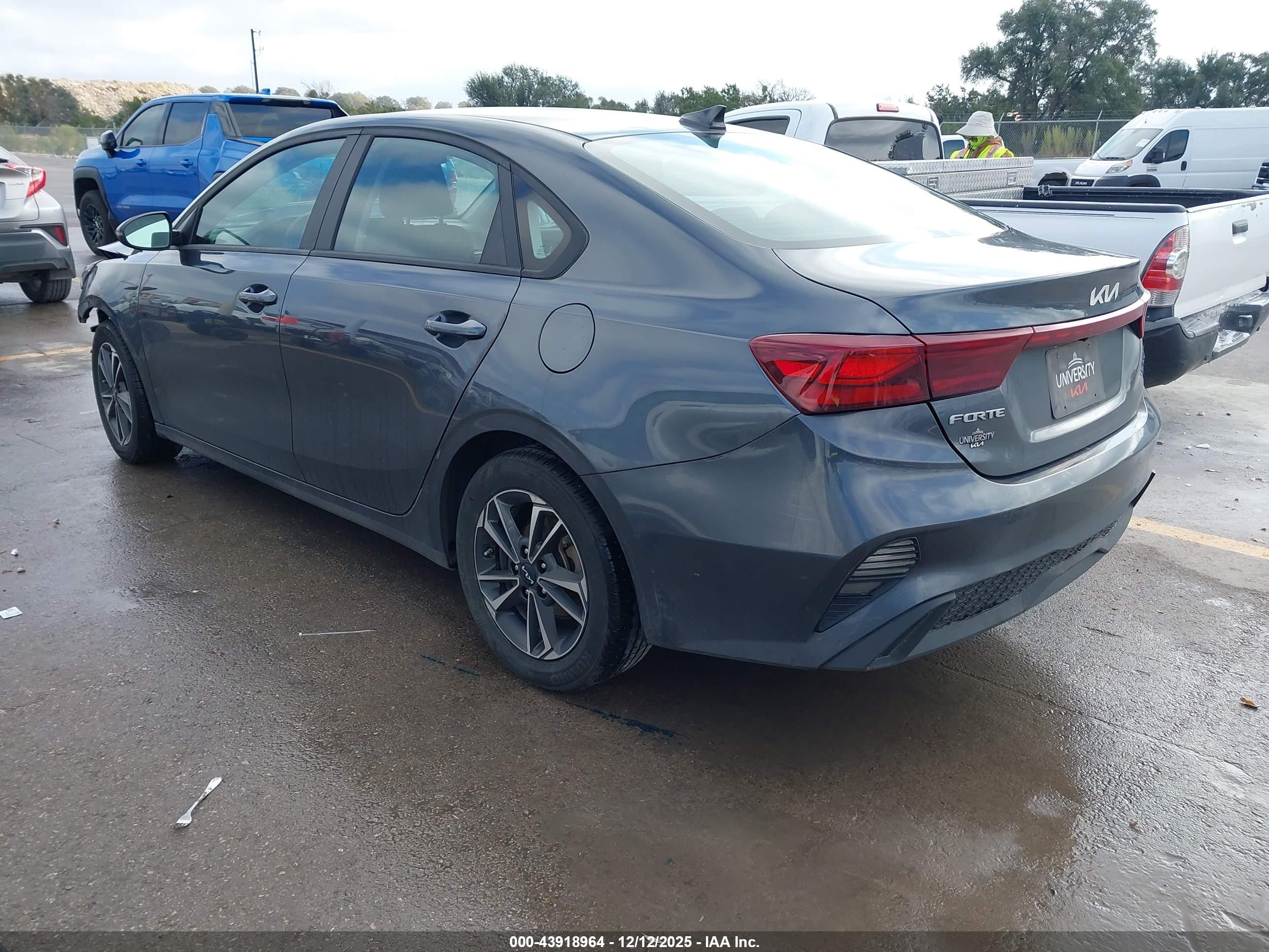 KIA FORTE image 3