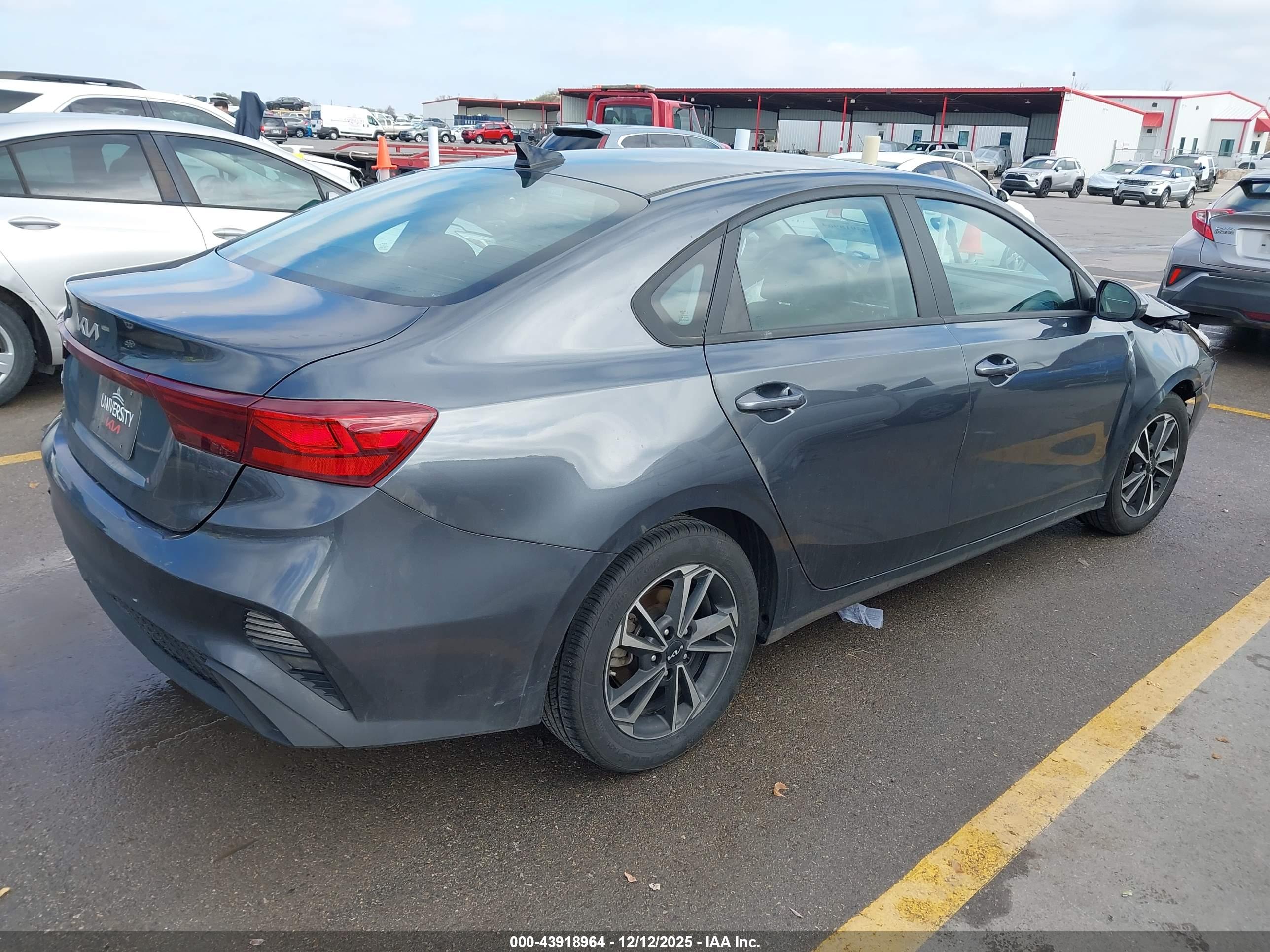 KIA FORTE image 4