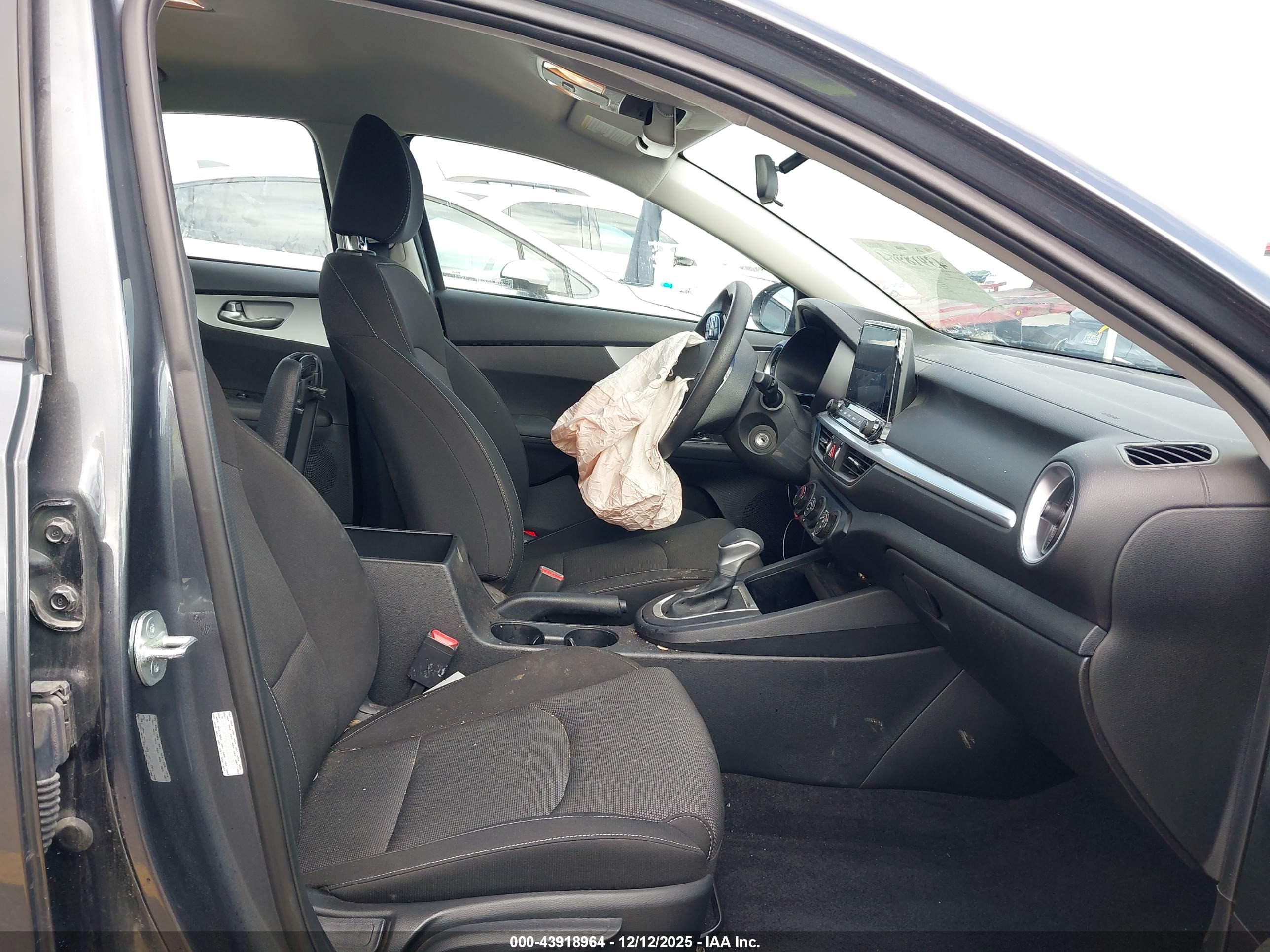 KIA FORTE image 5