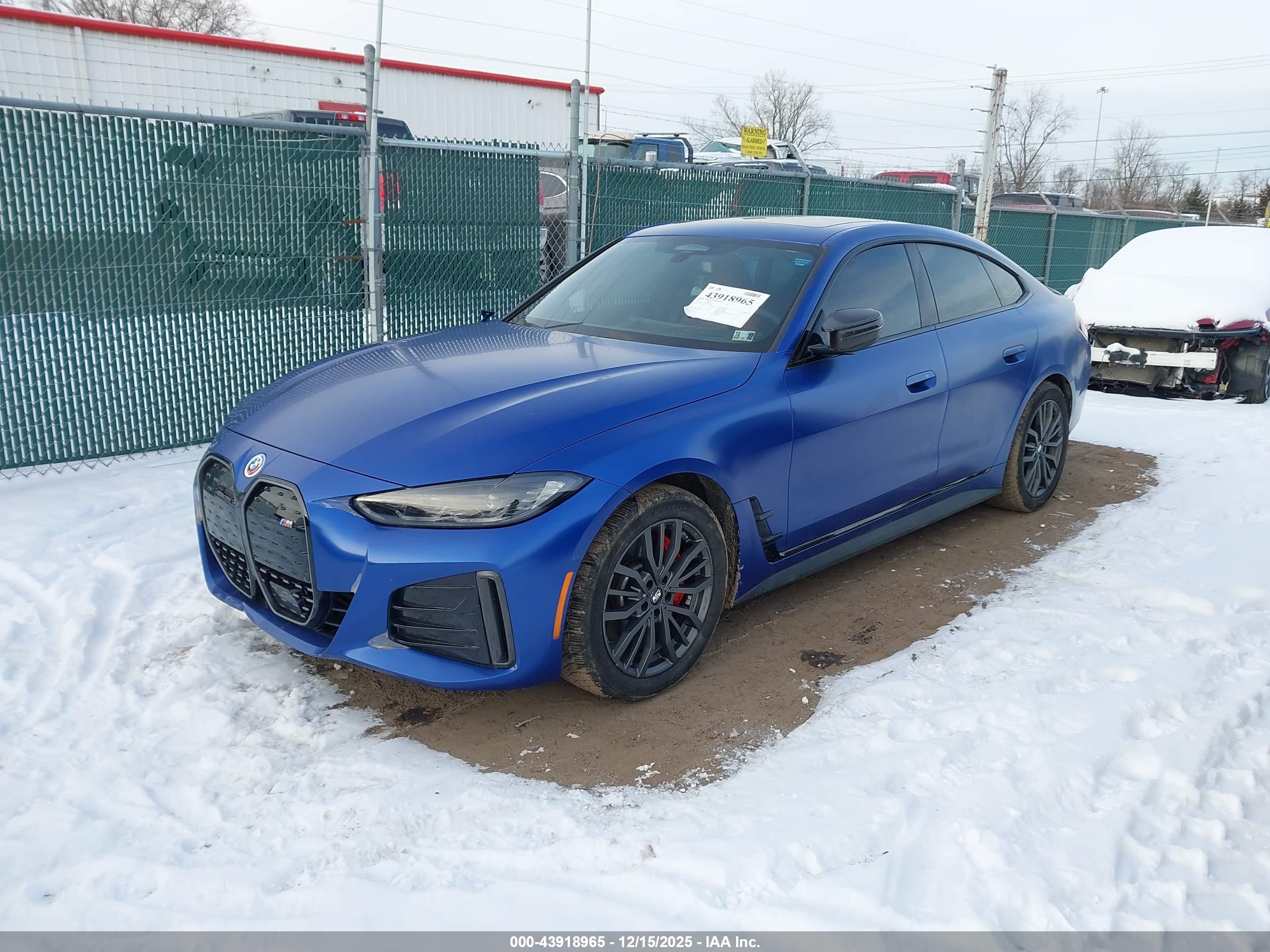 BMW I4 image 2