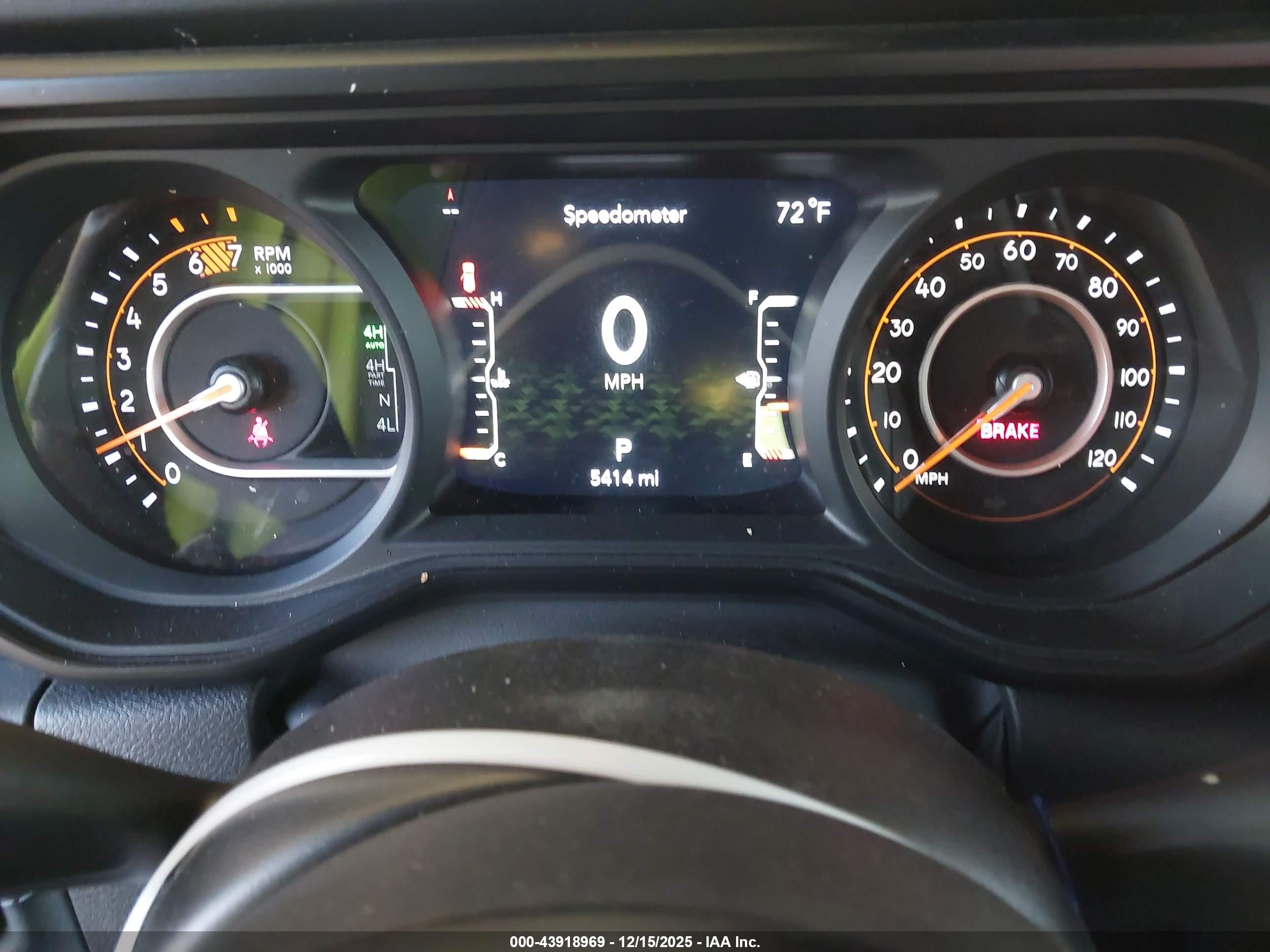 JEEP WRANGLER image 7