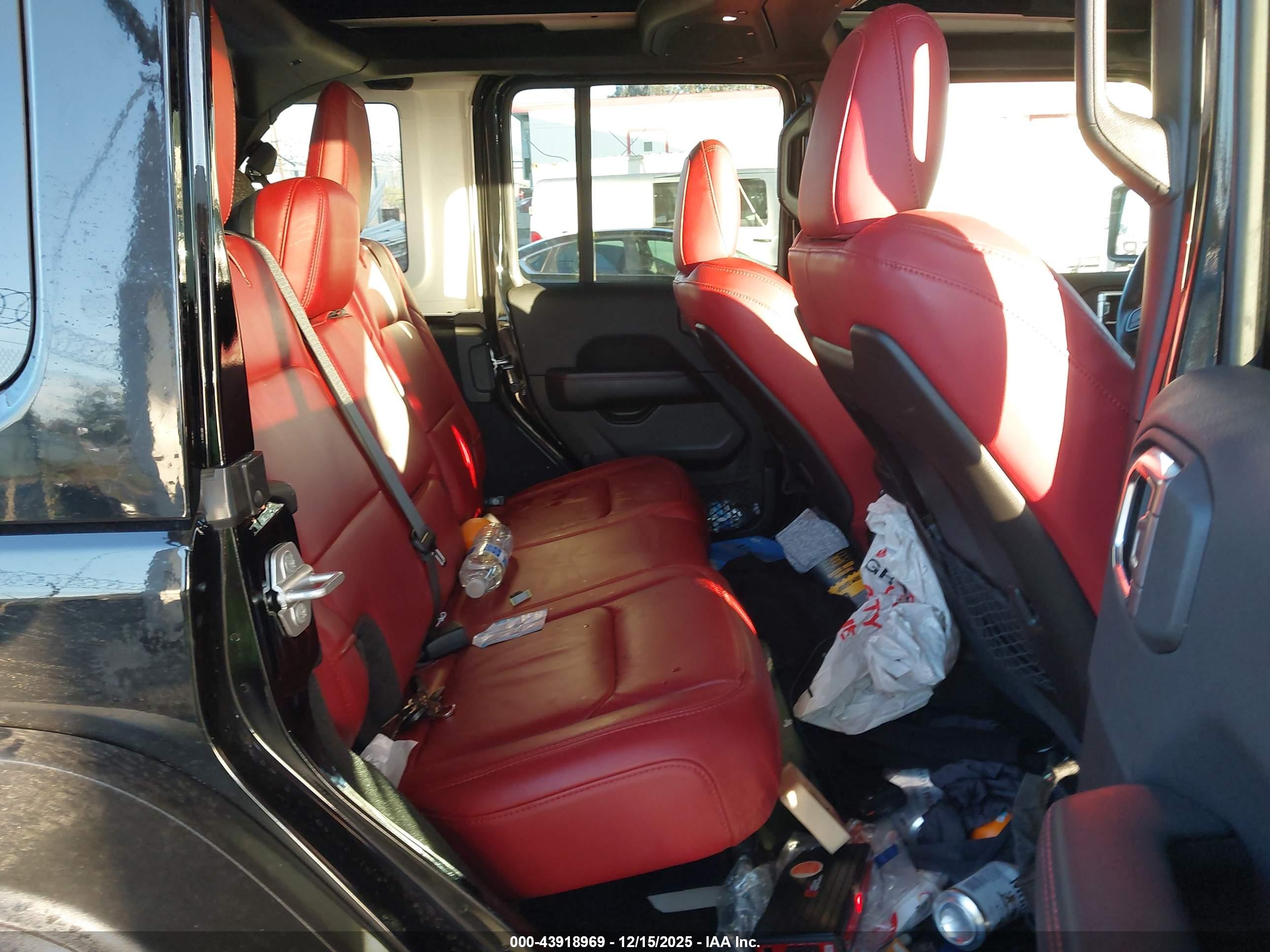 JEEP WRANGLER image 8