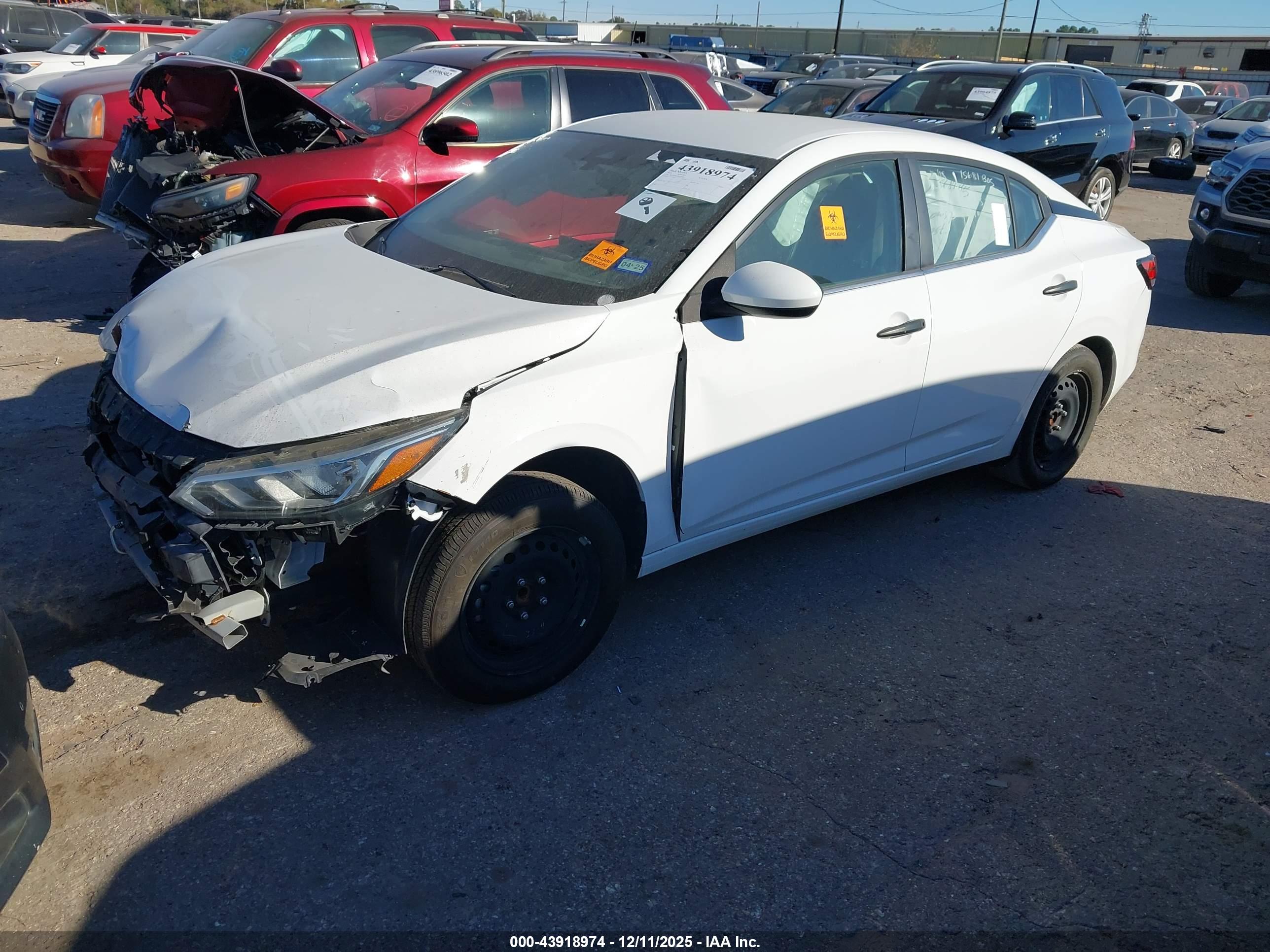 NISSAN SENTRA image 2