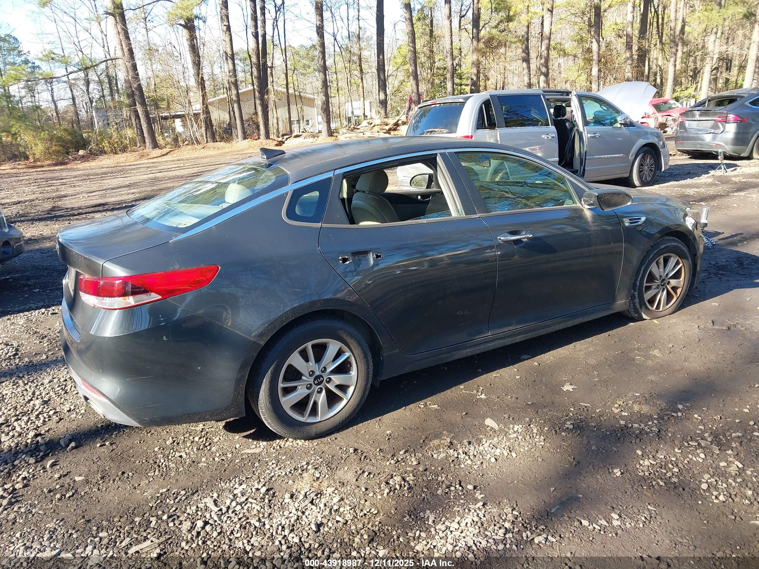 KIA OPTIMA image 4