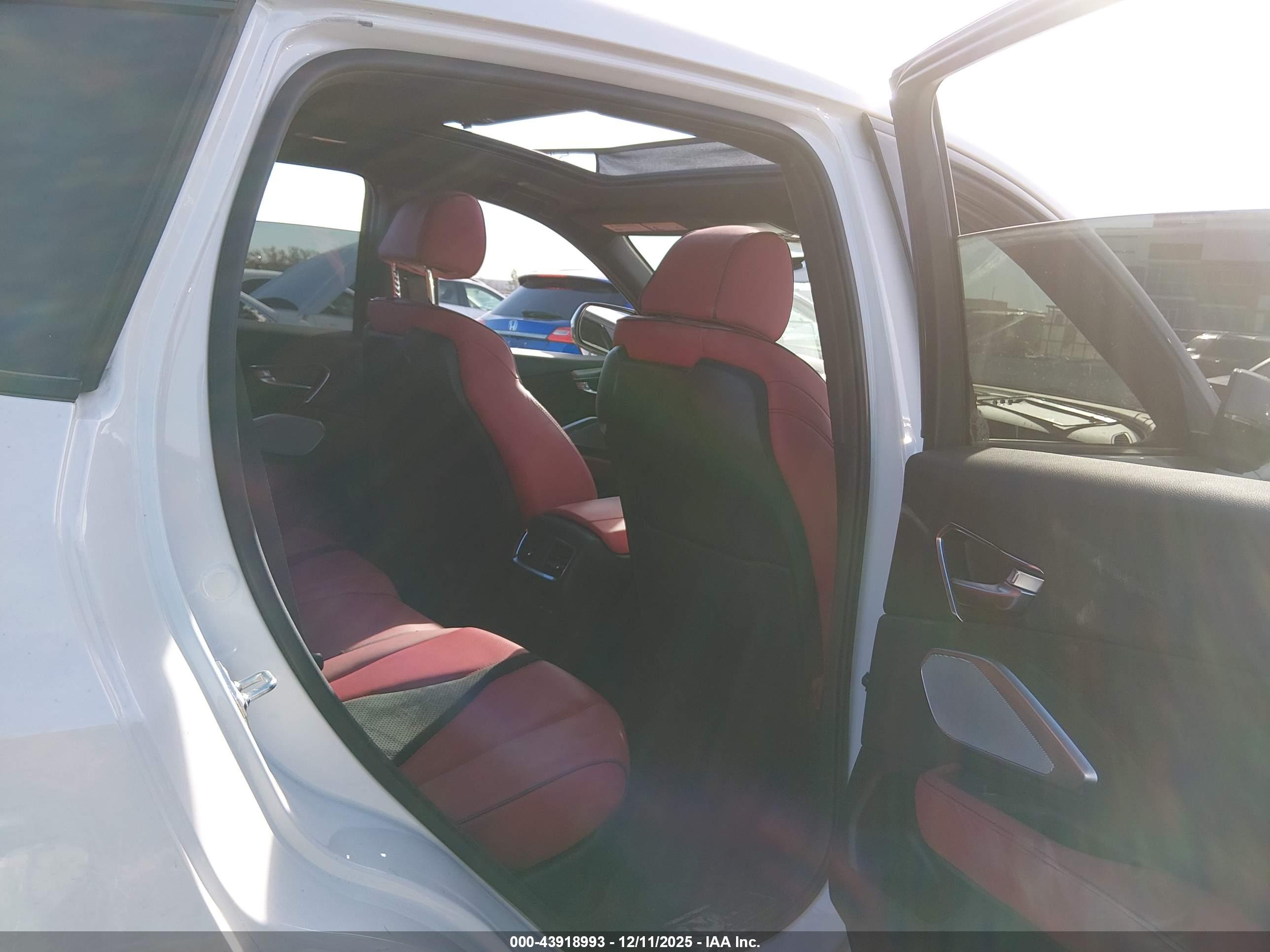 ACURA RDX image 8