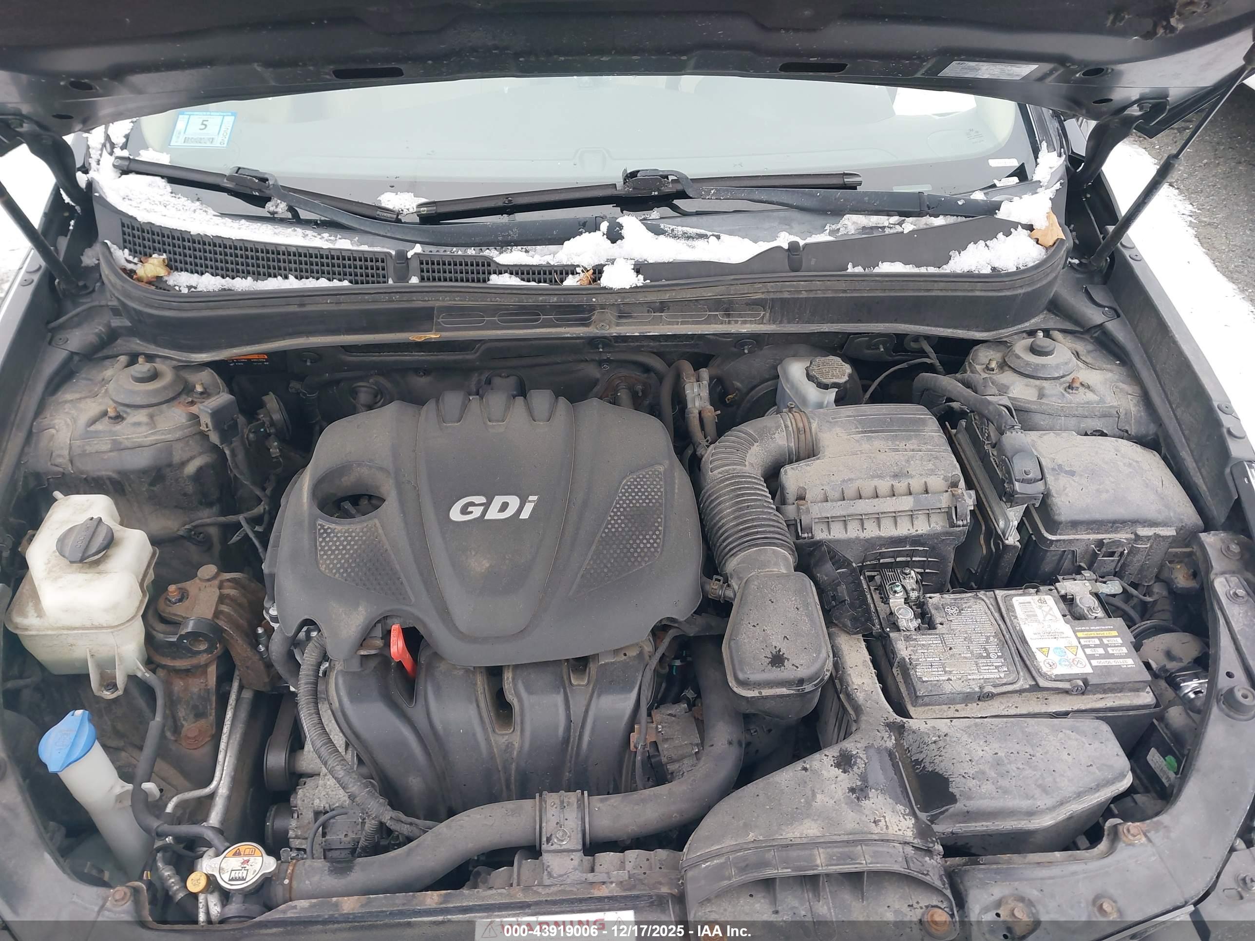 HYUNDAI SONATA image 10