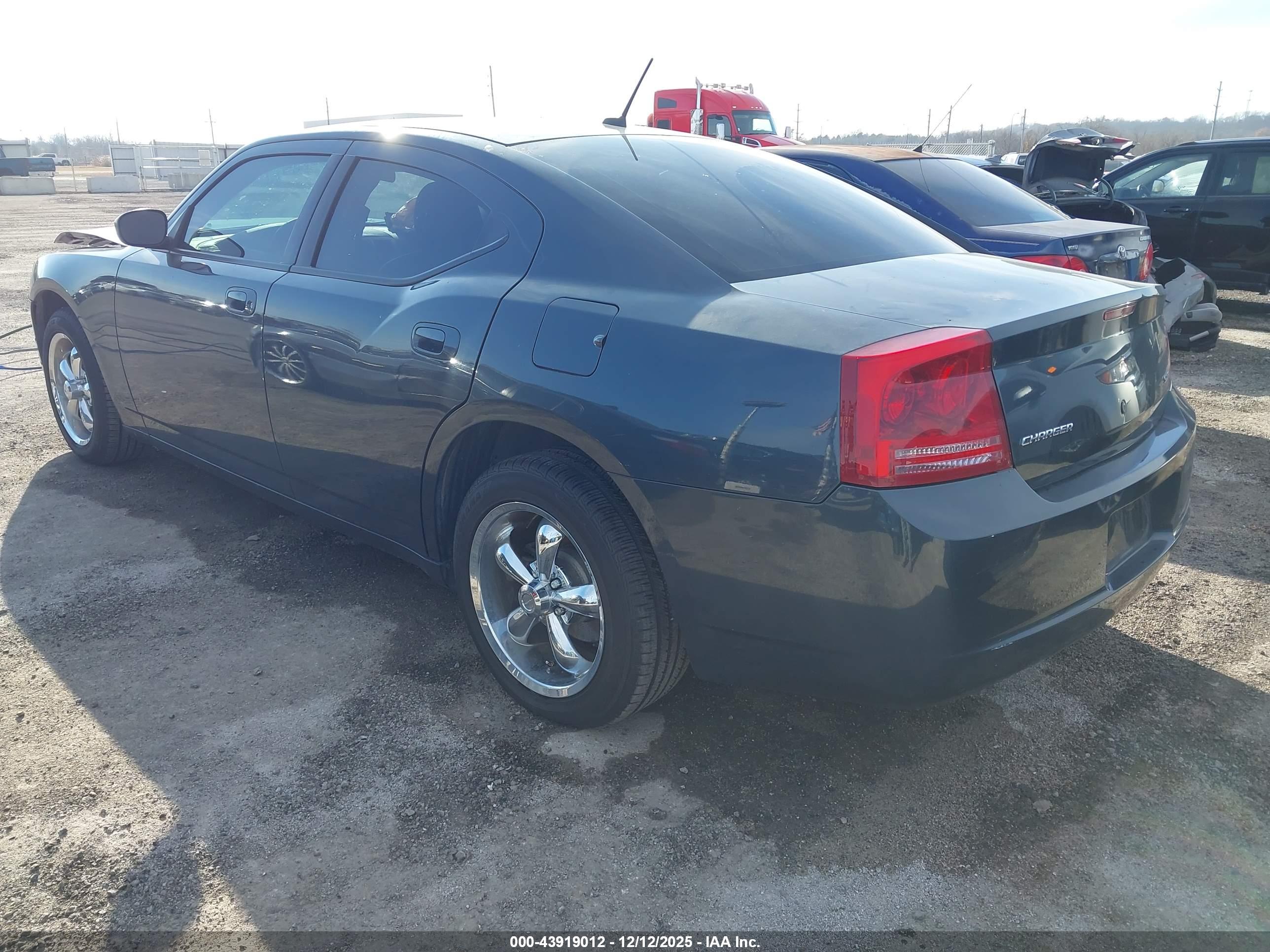 DODGE CHARGER image 3