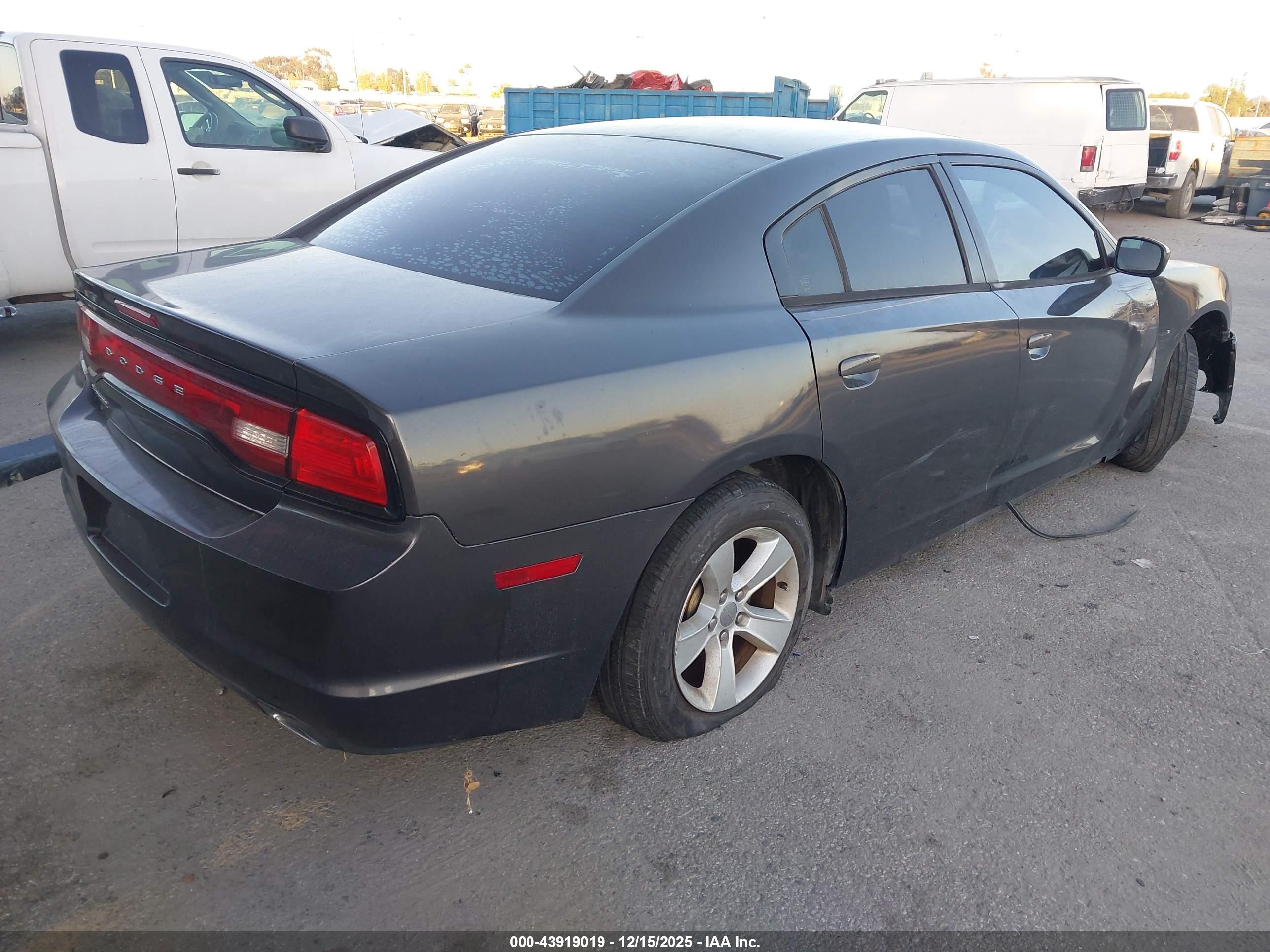 DODGE CHARGER image 4