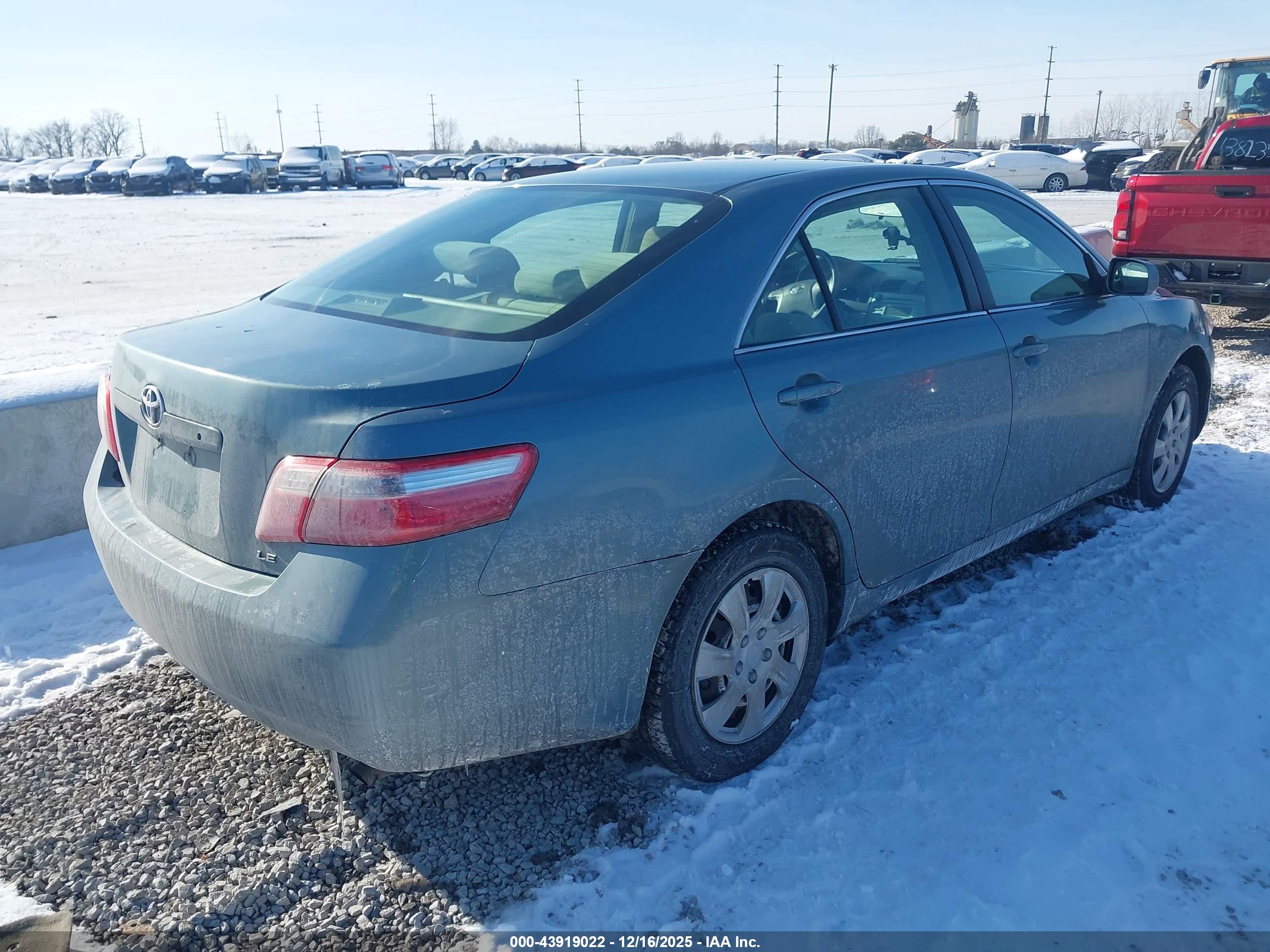 TOYOTA CAMRY image 4