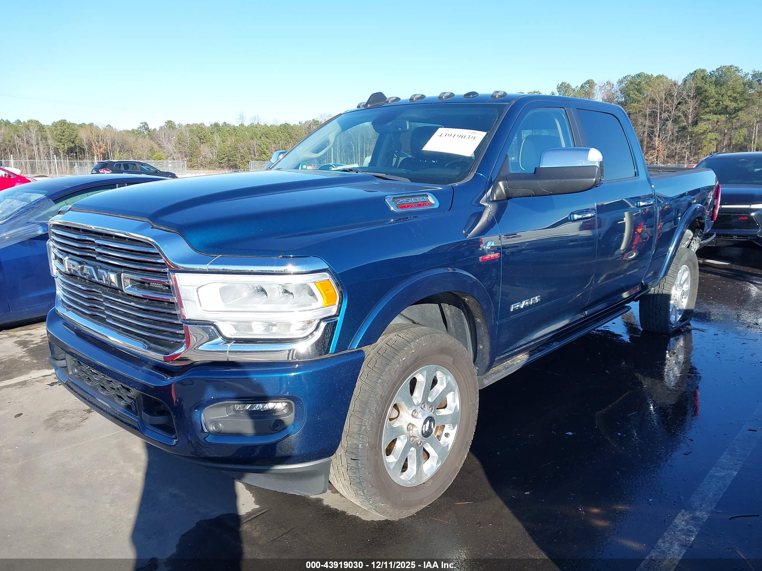 RAM 2500 image 2