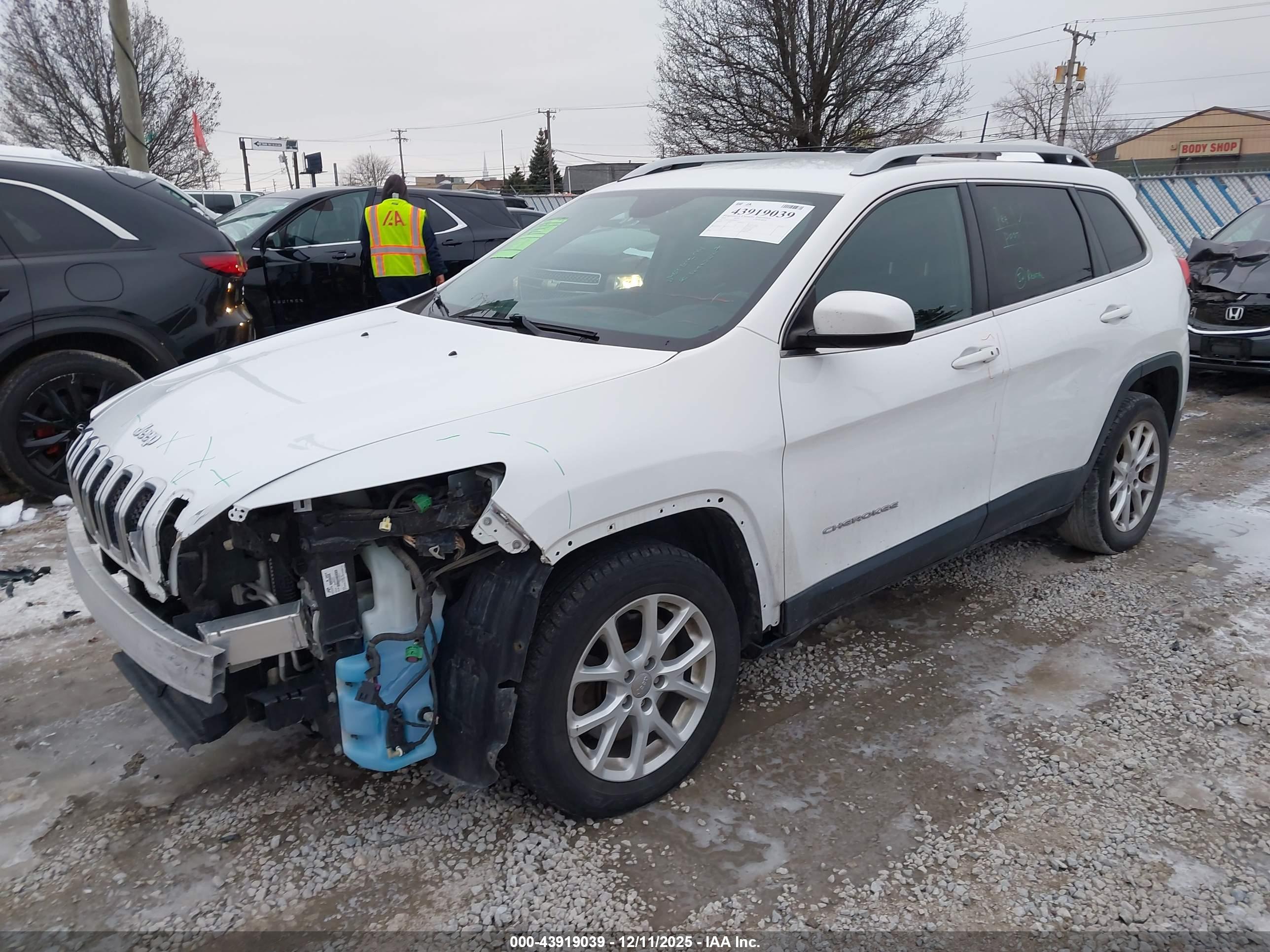 JEEP CHEROKEE image 2