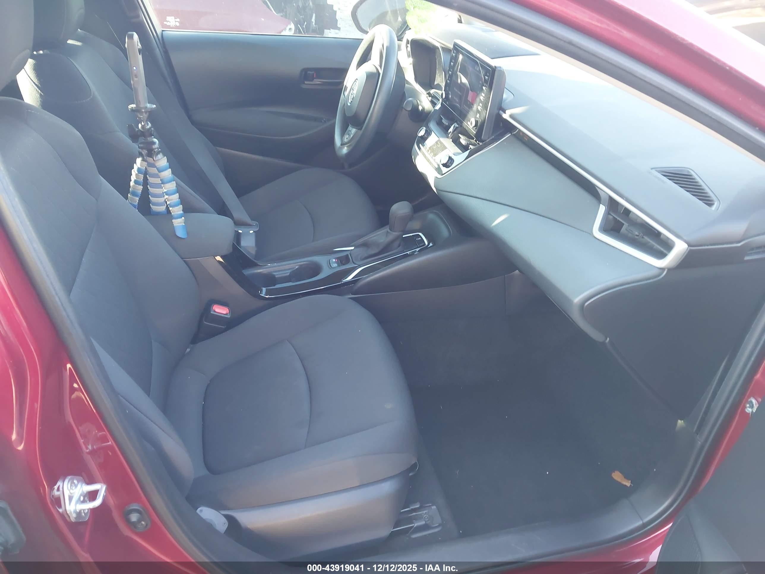 TOYOTA COROLLA image 5