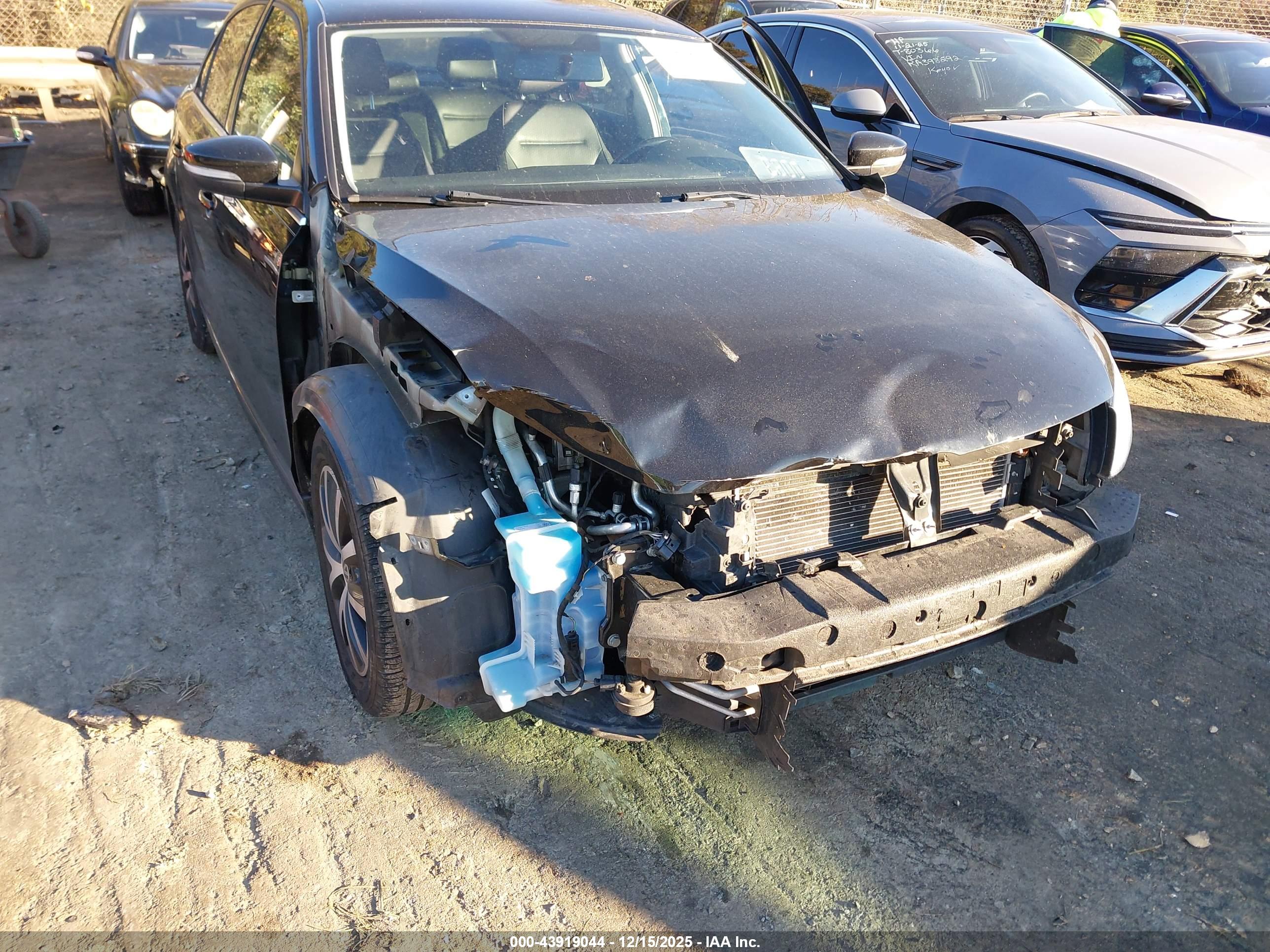 VOLKSWAGEN JETTA image 6