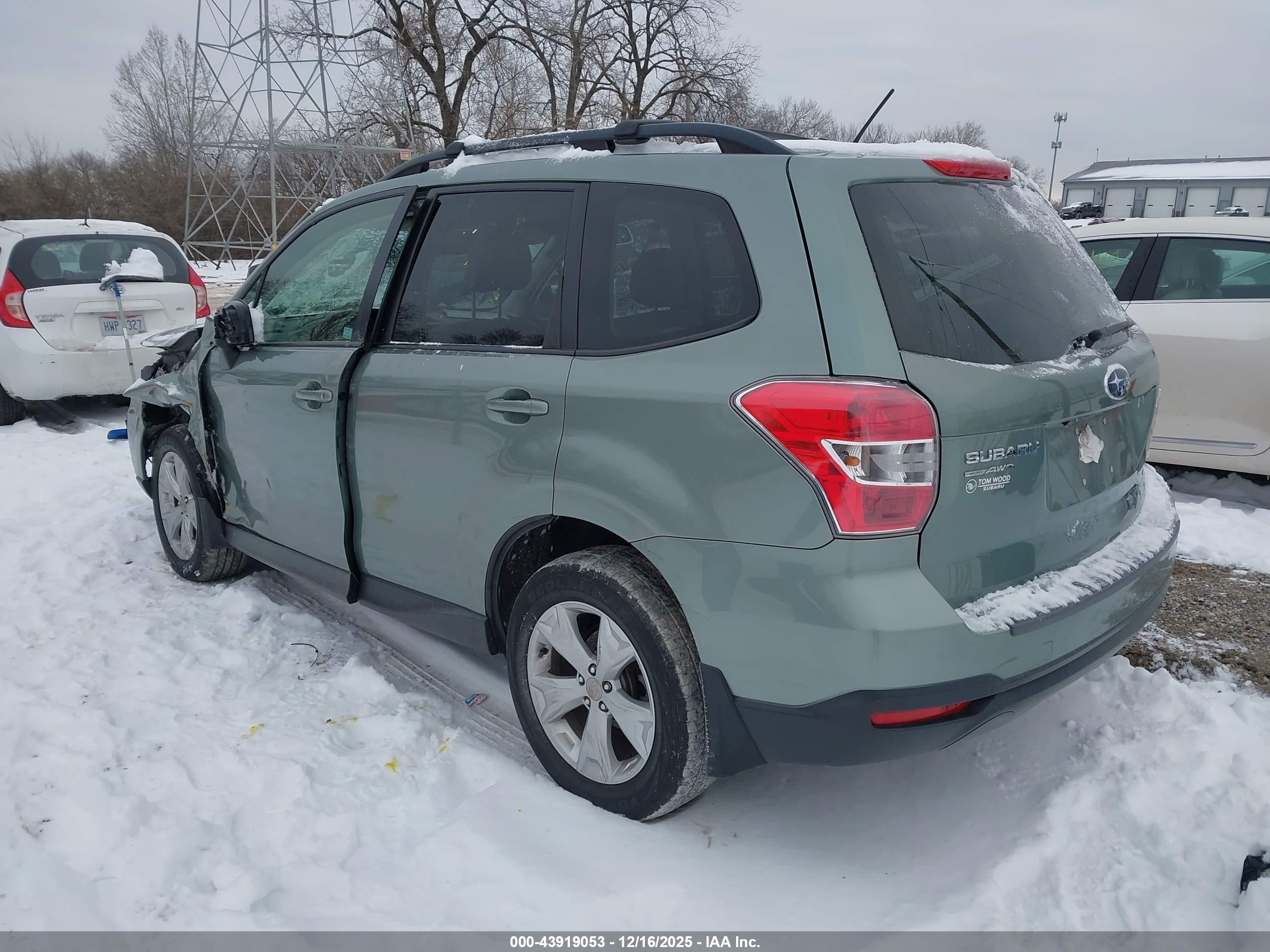 SUBARU FORESTER image 3