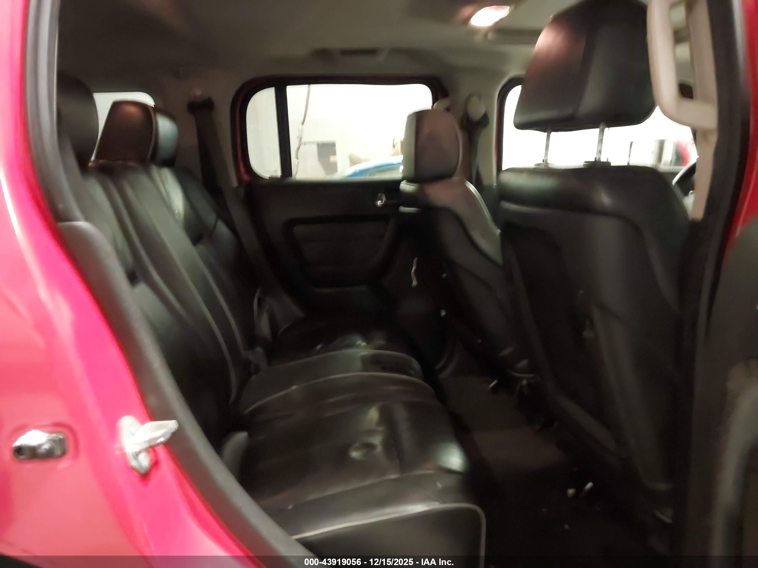 HUMMER H3 image 8