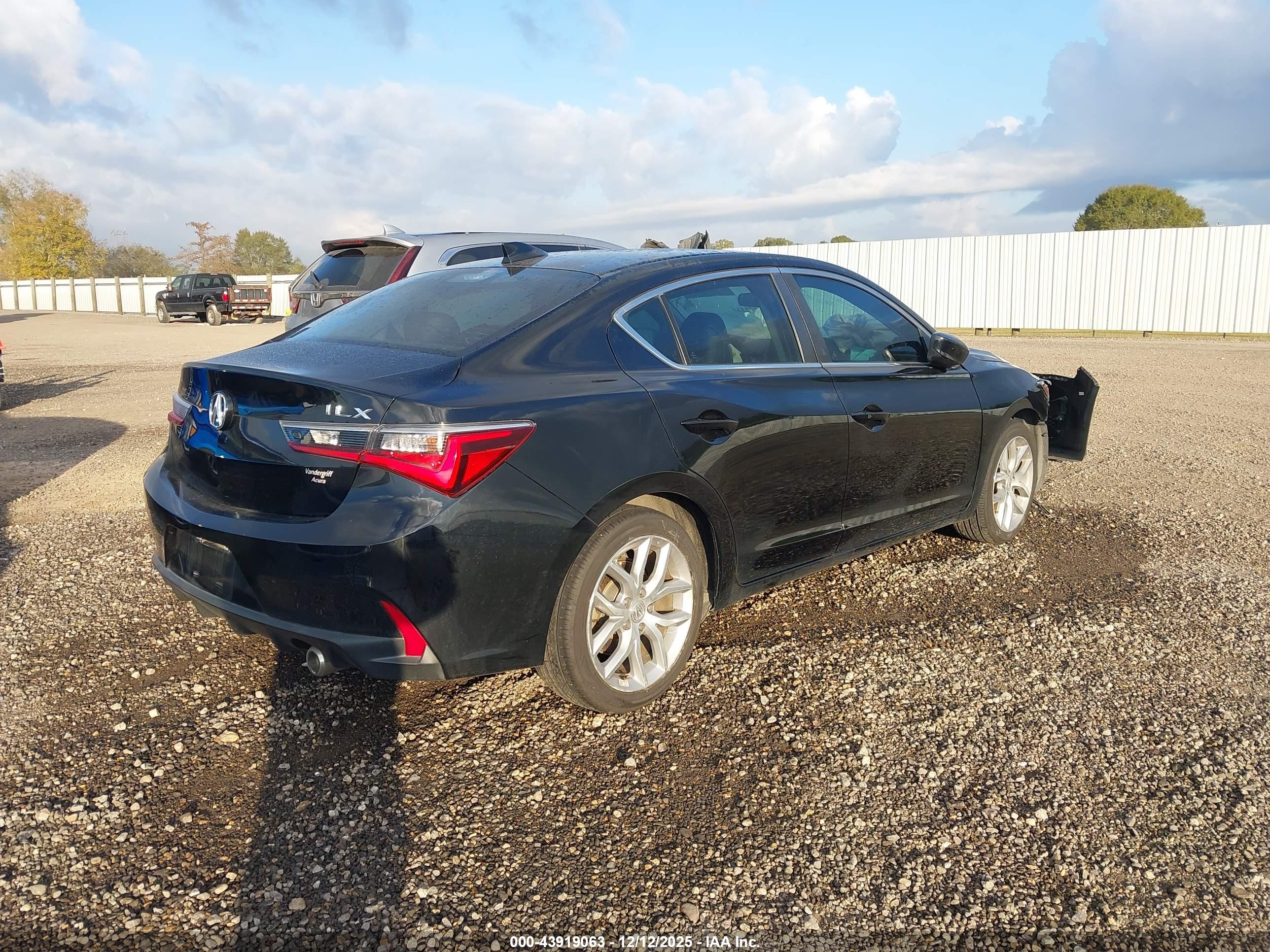 ACURA ILX image 4