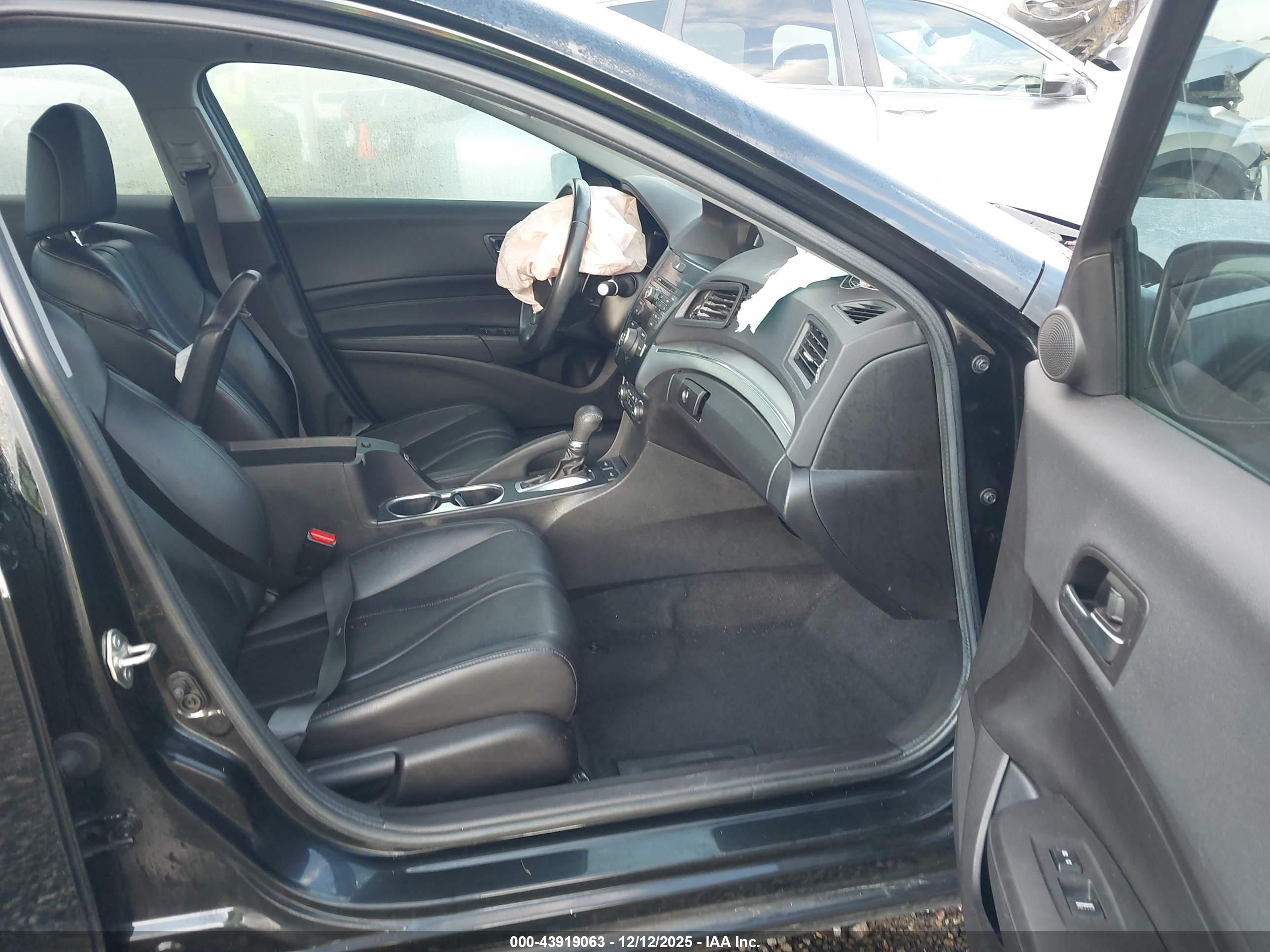 ACURA ILX image 5