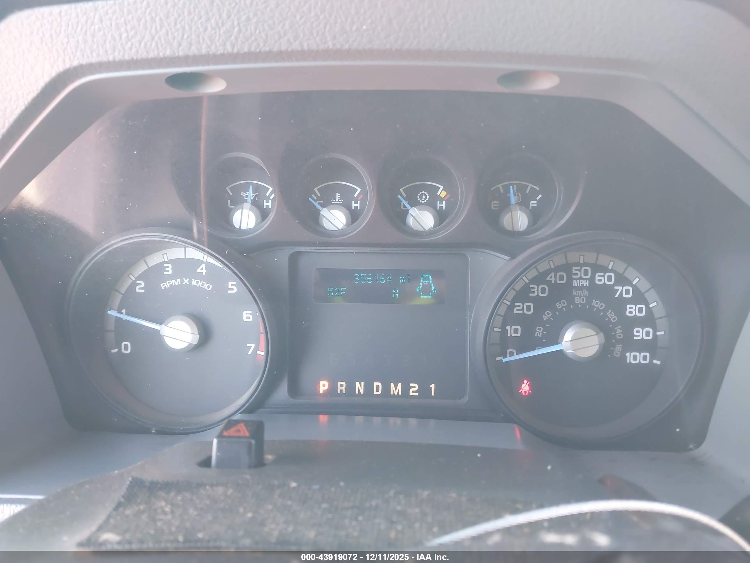 FORD F-250 image 7