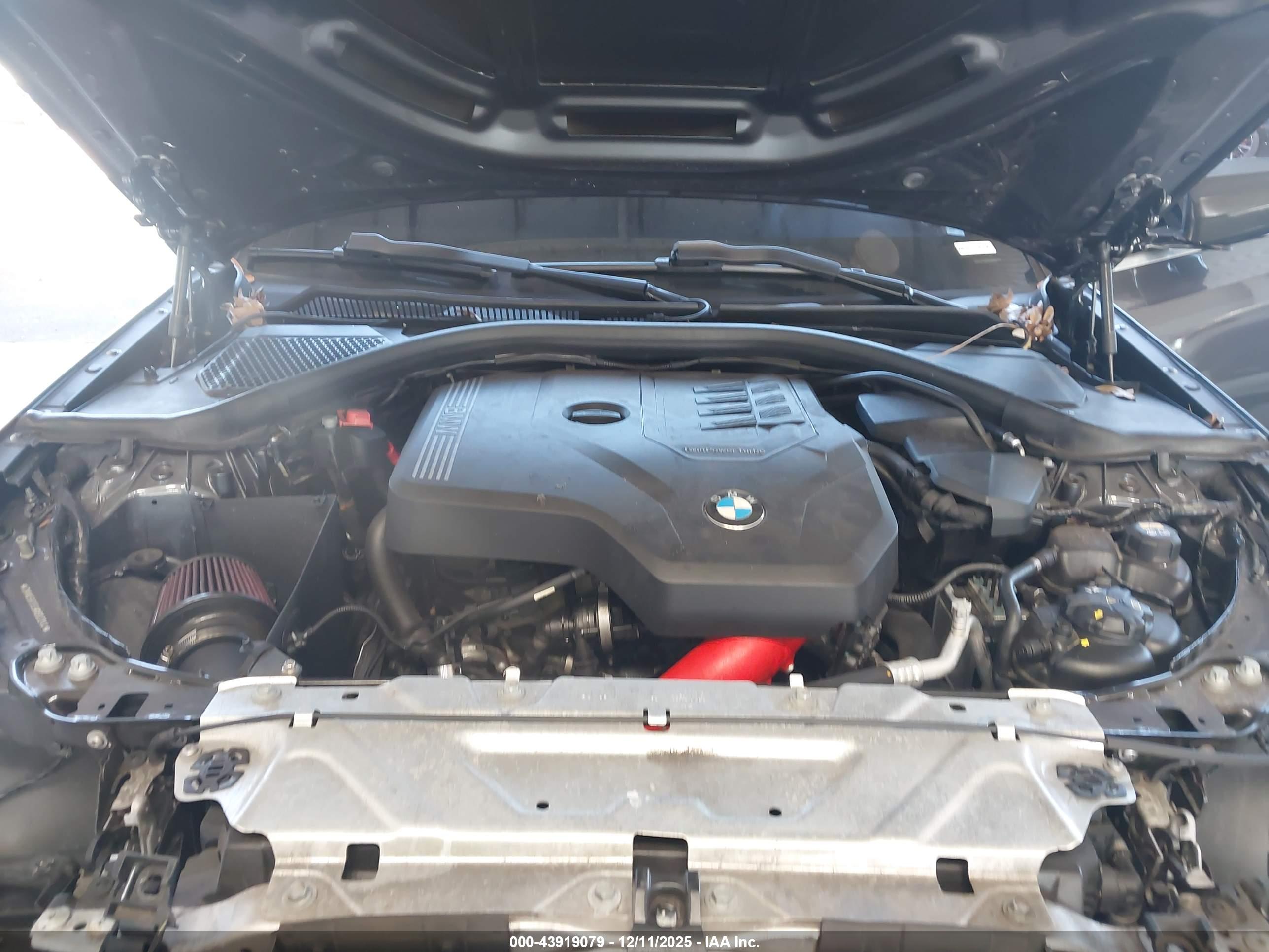 BMW 330I image 10