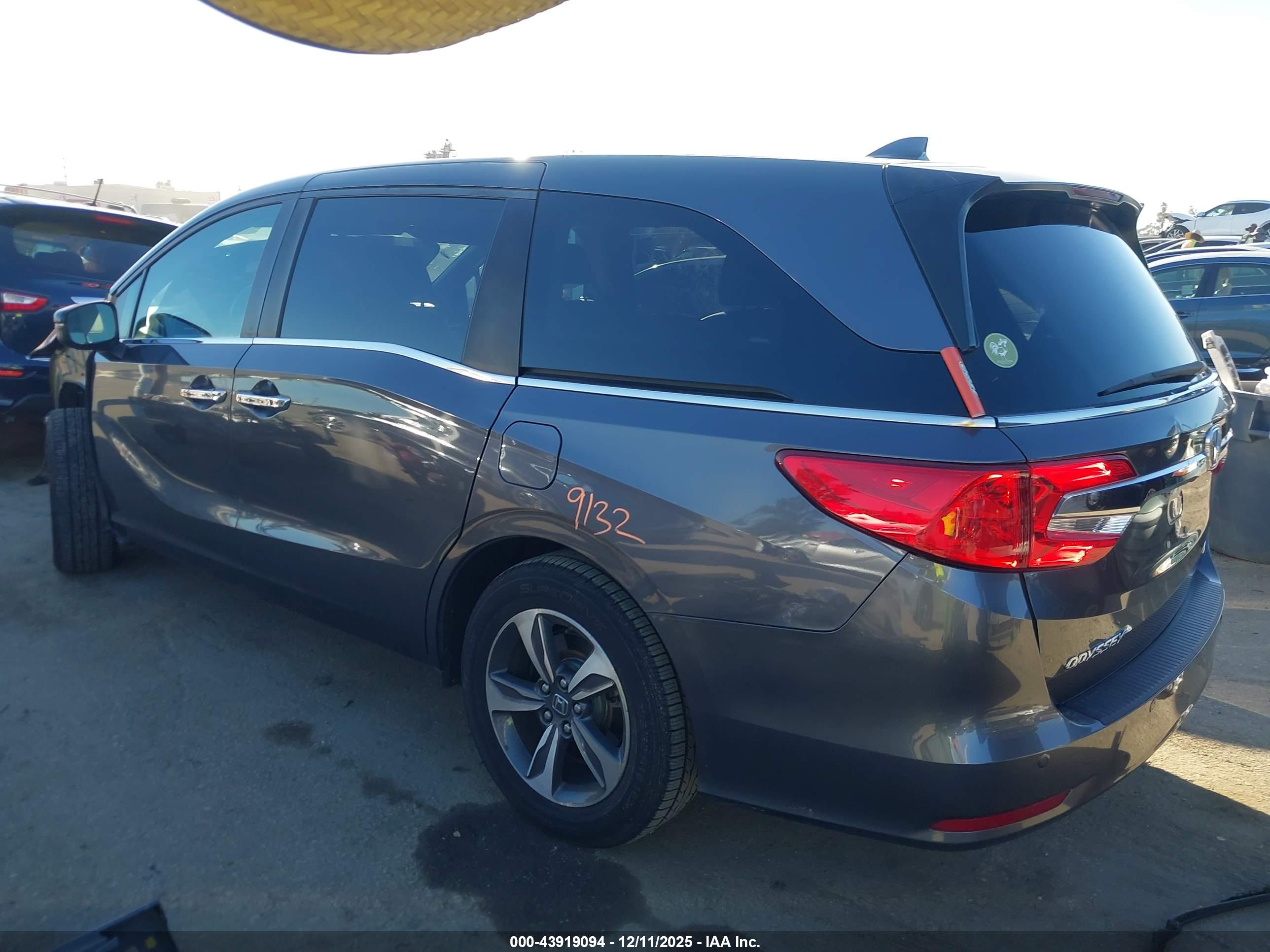 HONDA ODYSSEY image 3