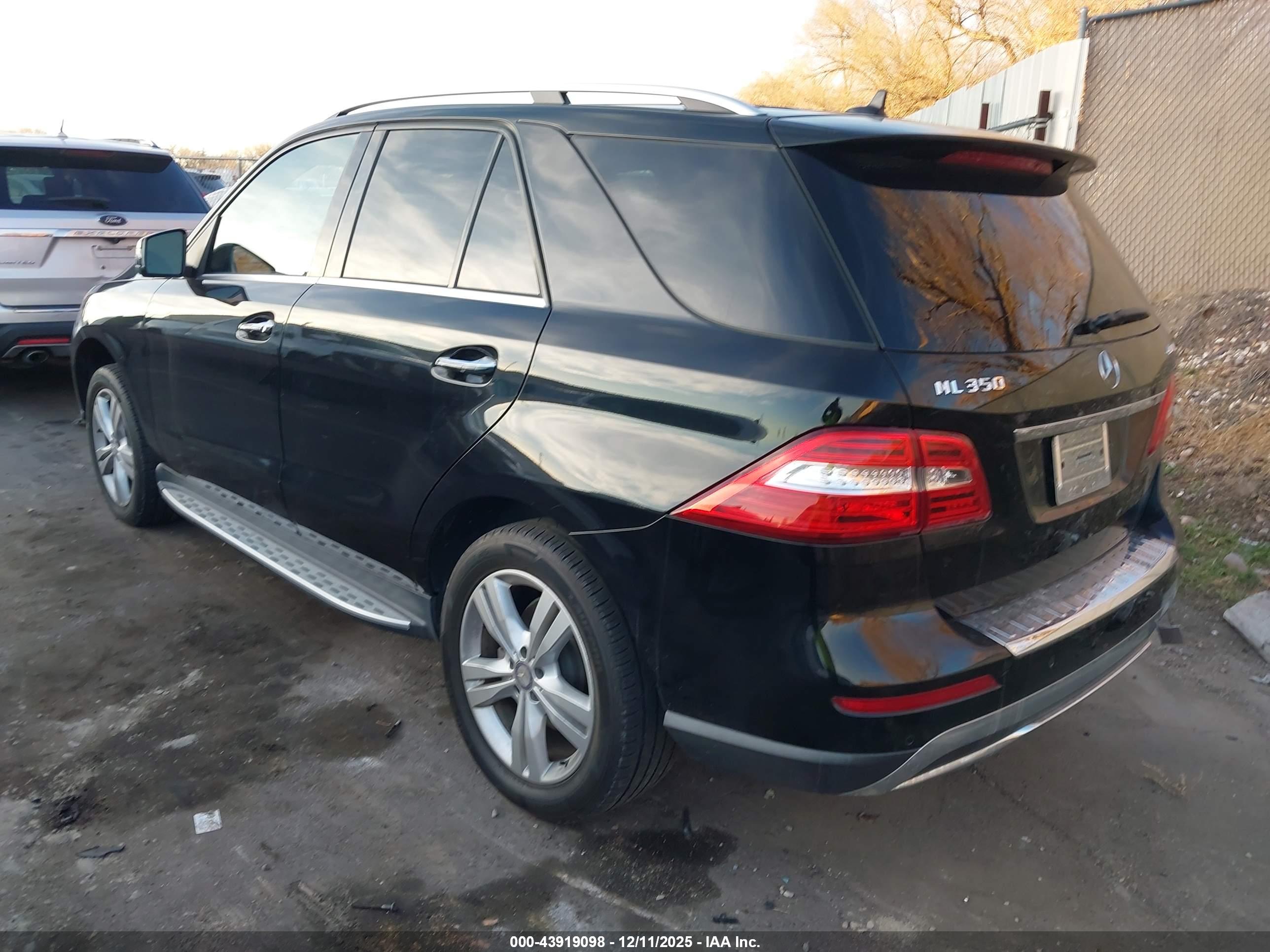 MERCEDES-BENZ ML image 3