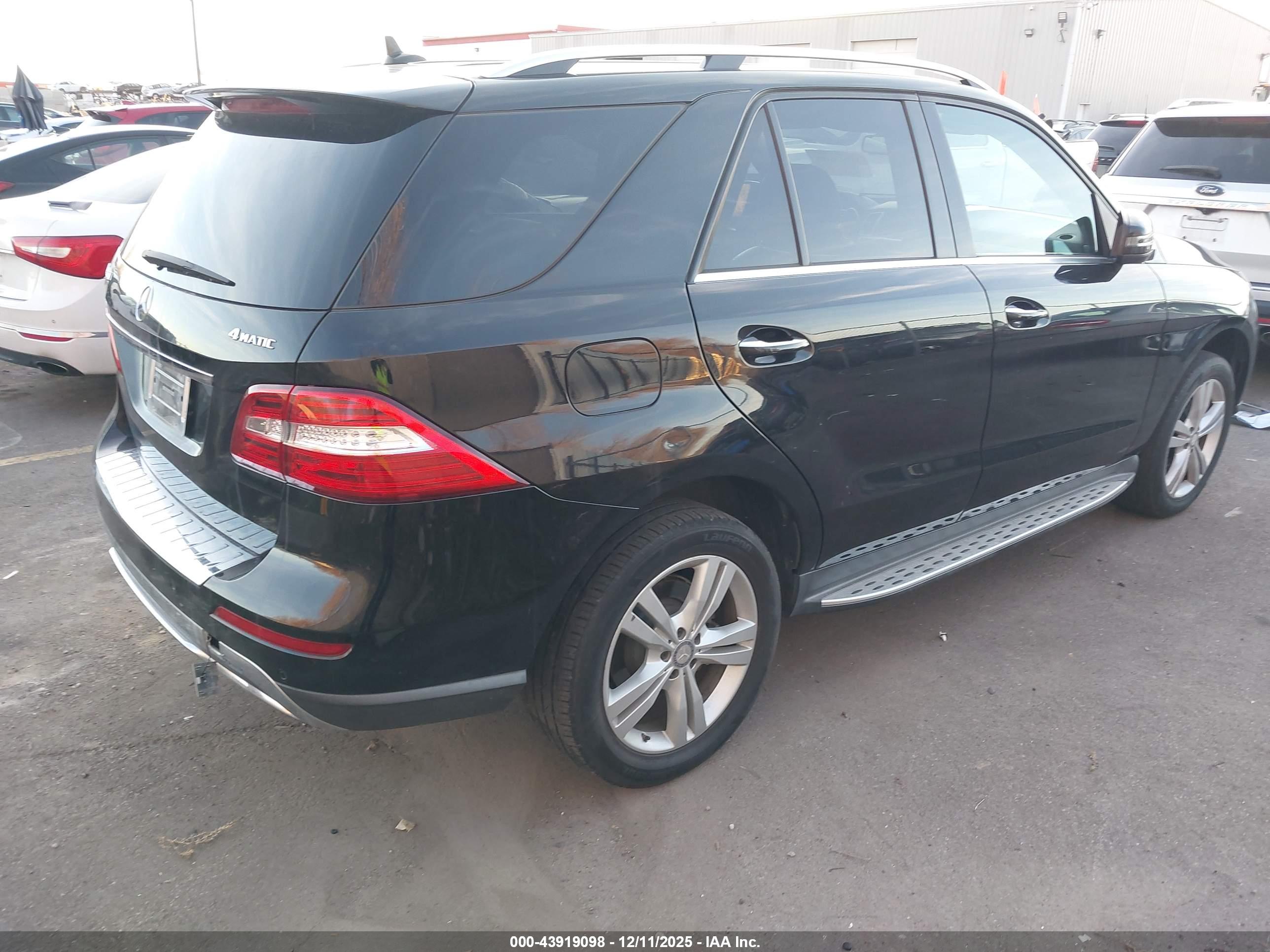 MERCEDES-BENZ ML image 4