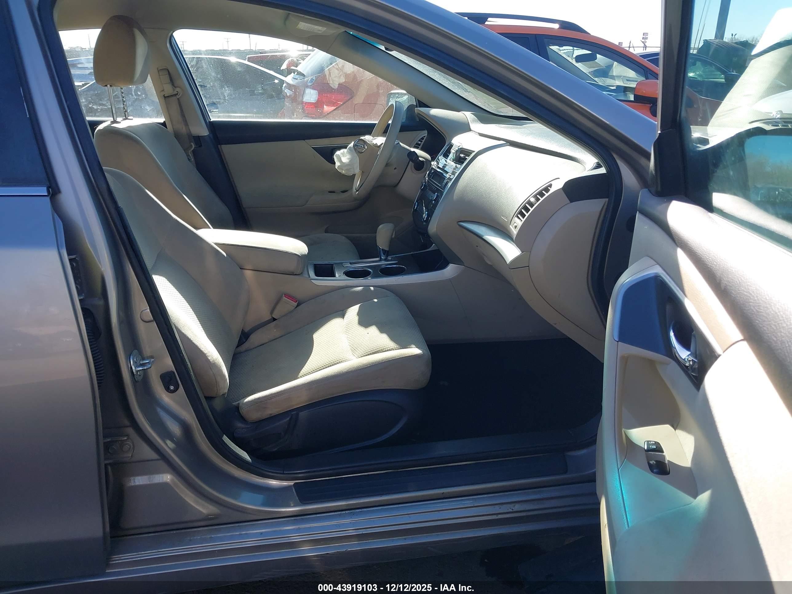 NISSAN ALTIMA image 5