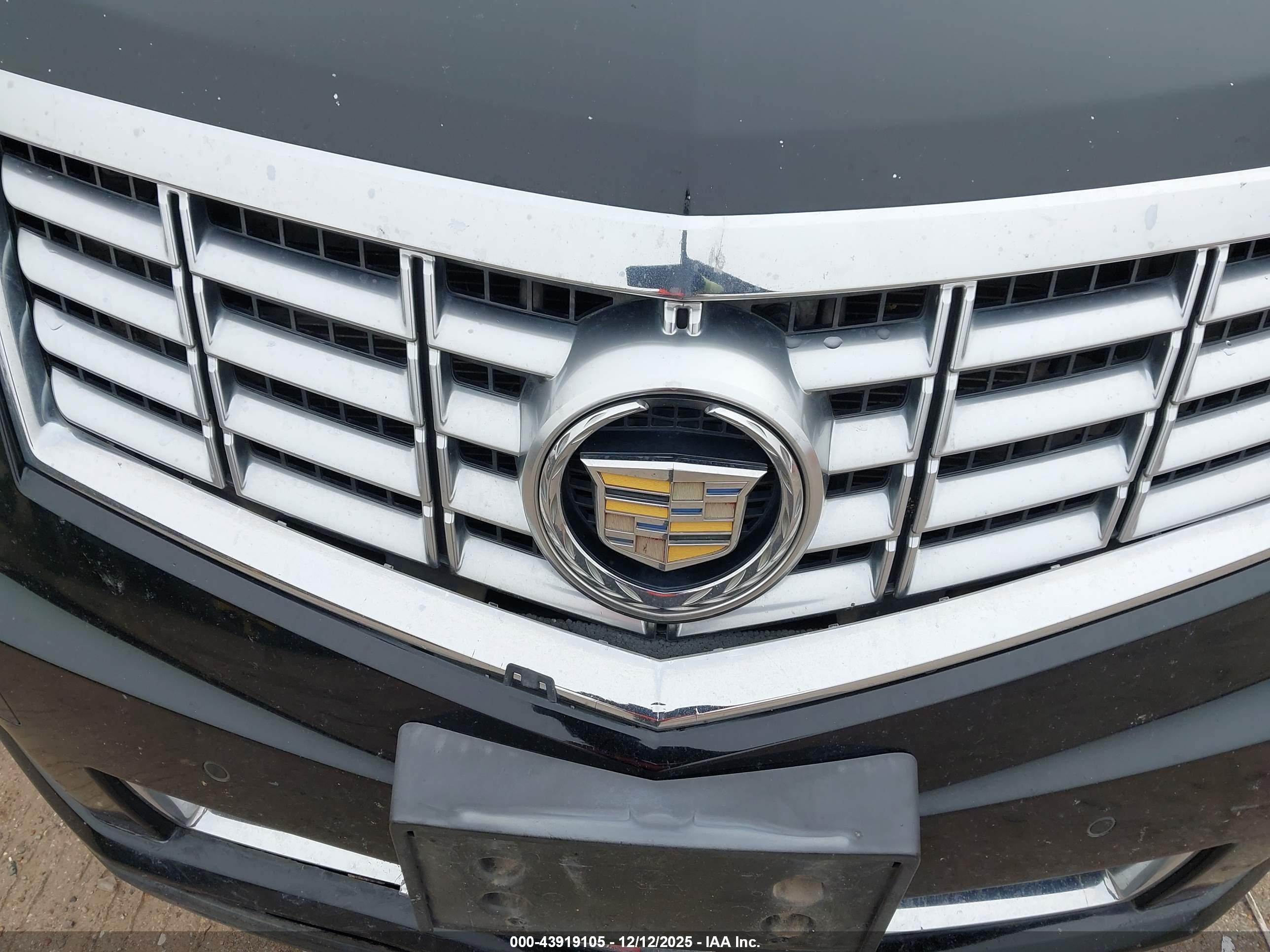 CADILLAC SRX image 6