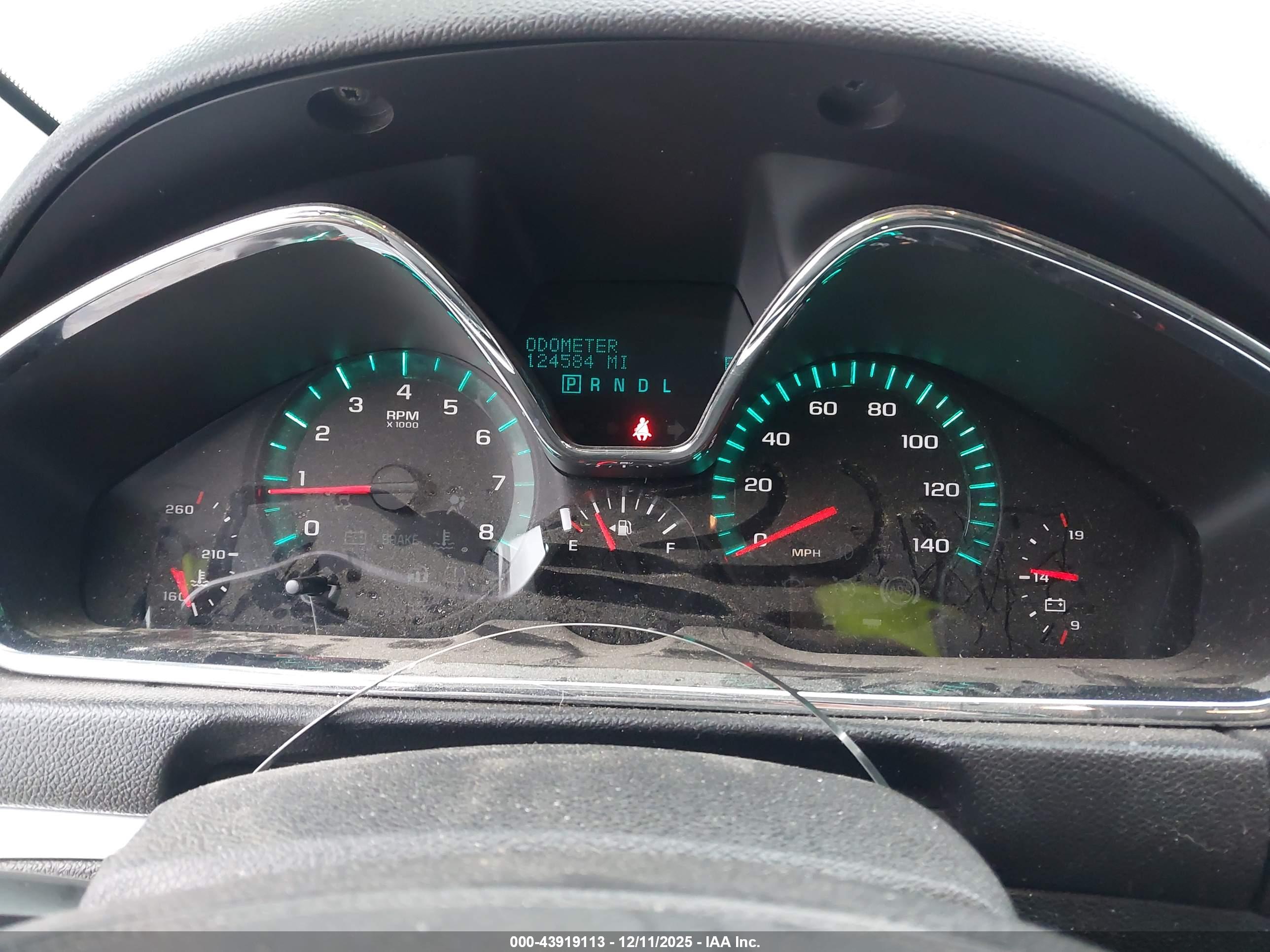 CHEVROLET TRAVERSE image 7