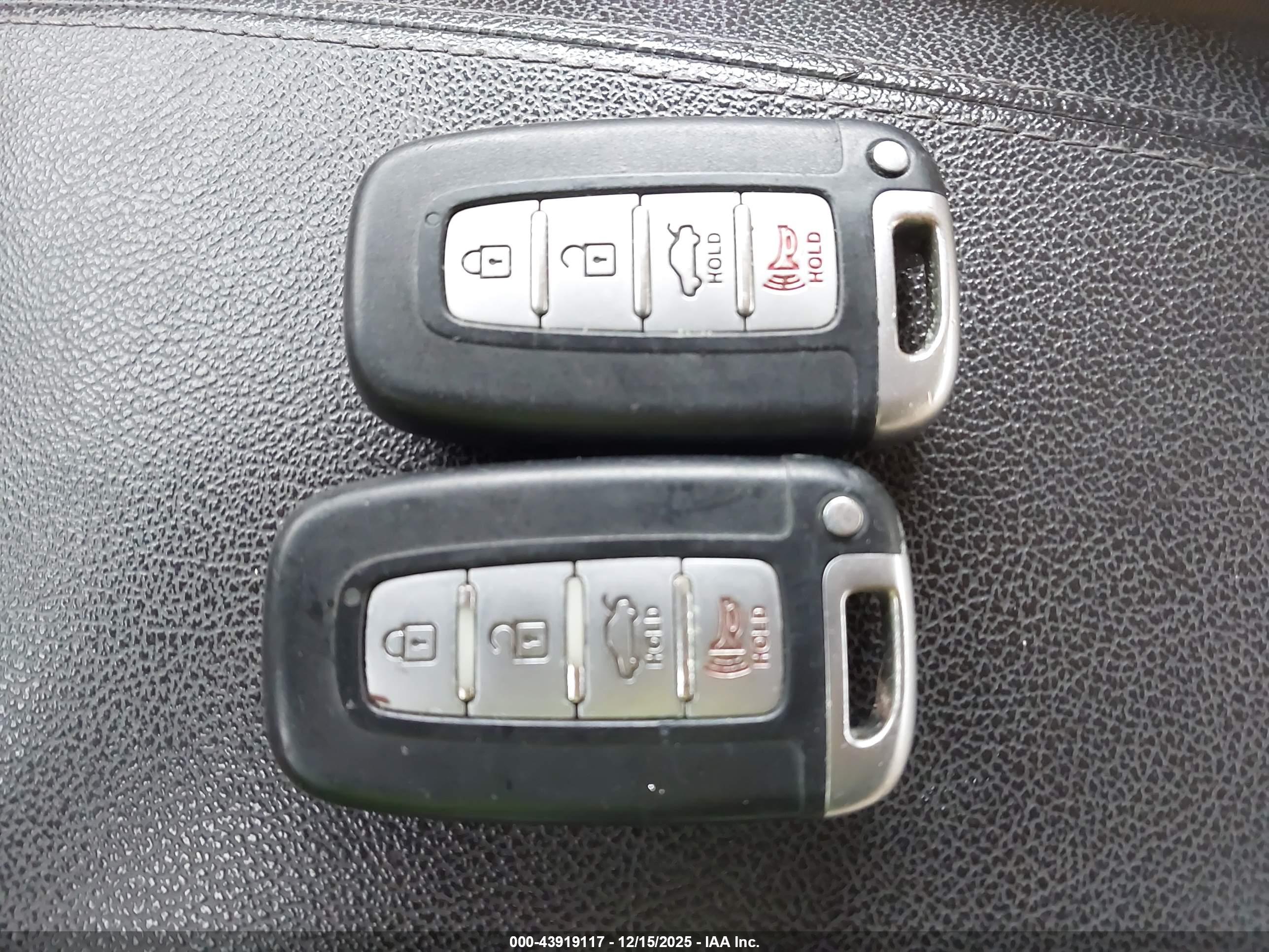 HYUNDAI SONATA image 11