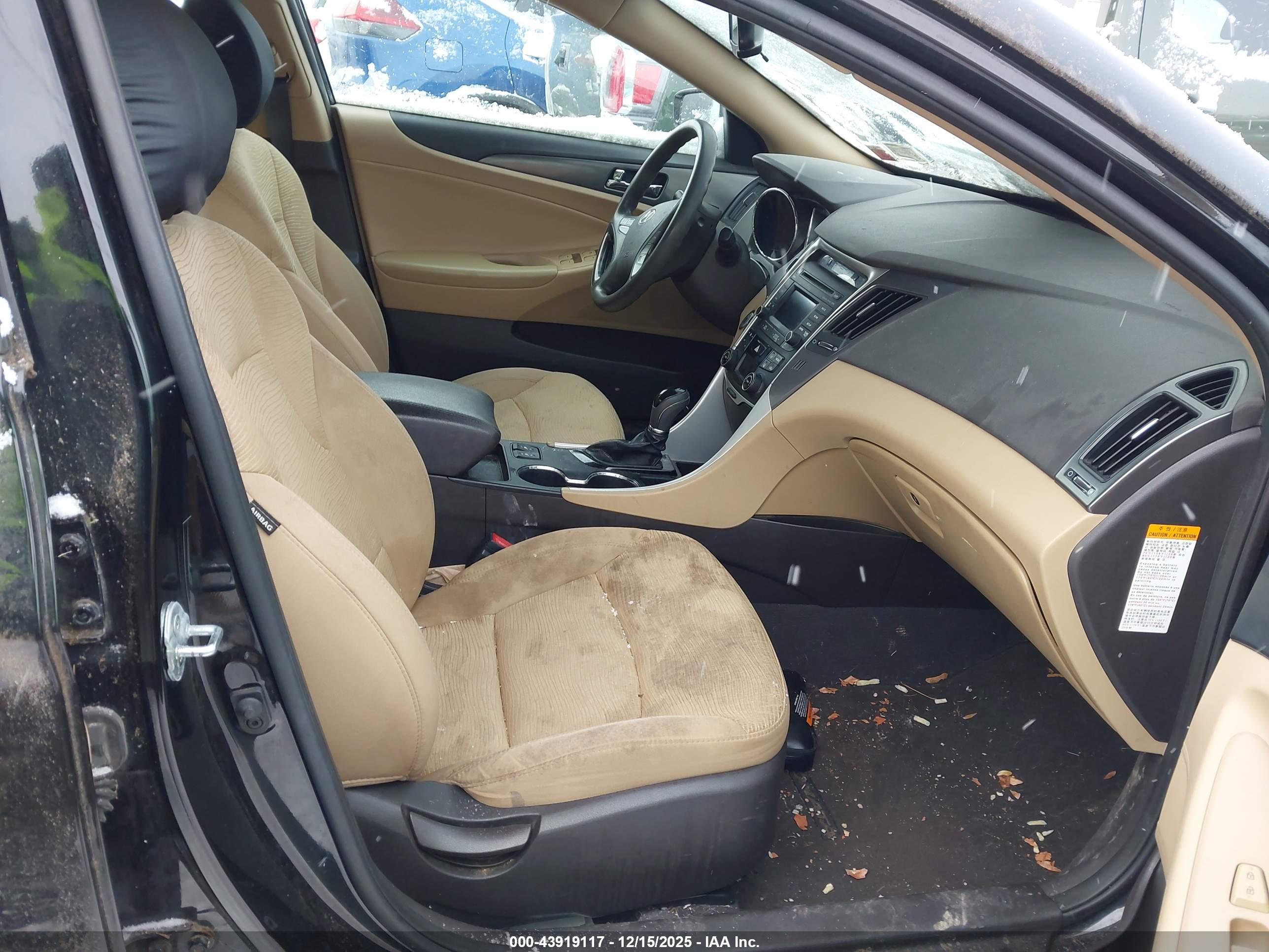 HYUNDAI SONATA image 5