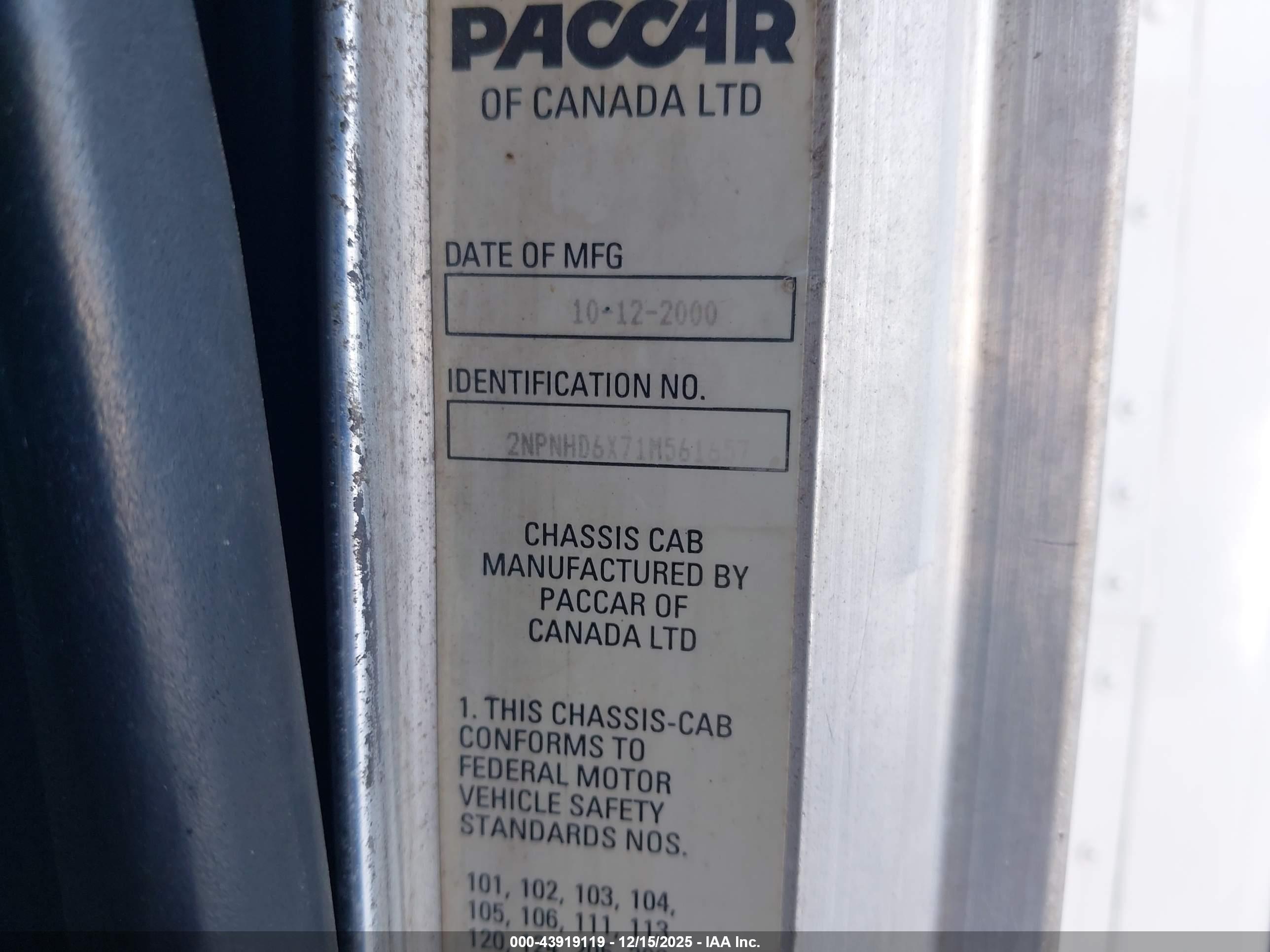 PETERBILT 330 image 9