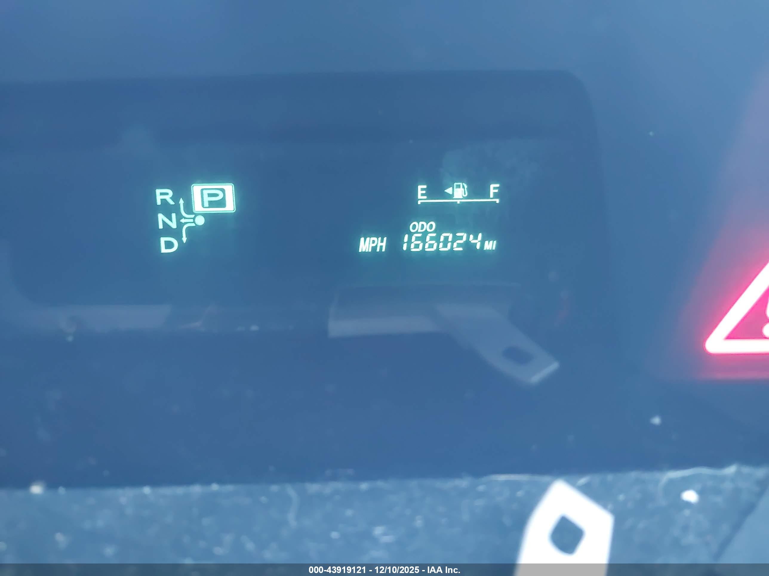 TOYOTA PRIUS image 7