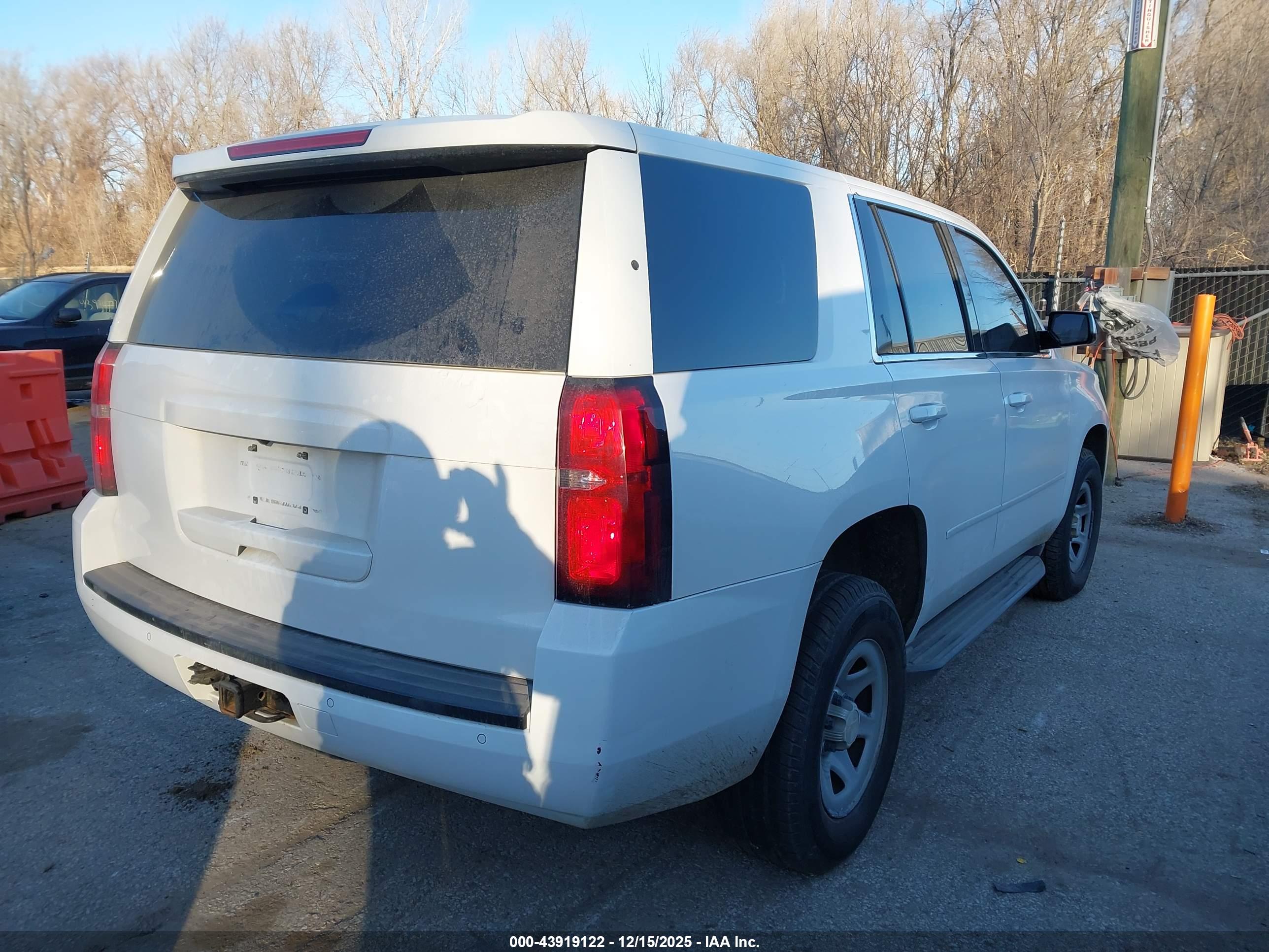 CHEVROLET TAHOE image 4