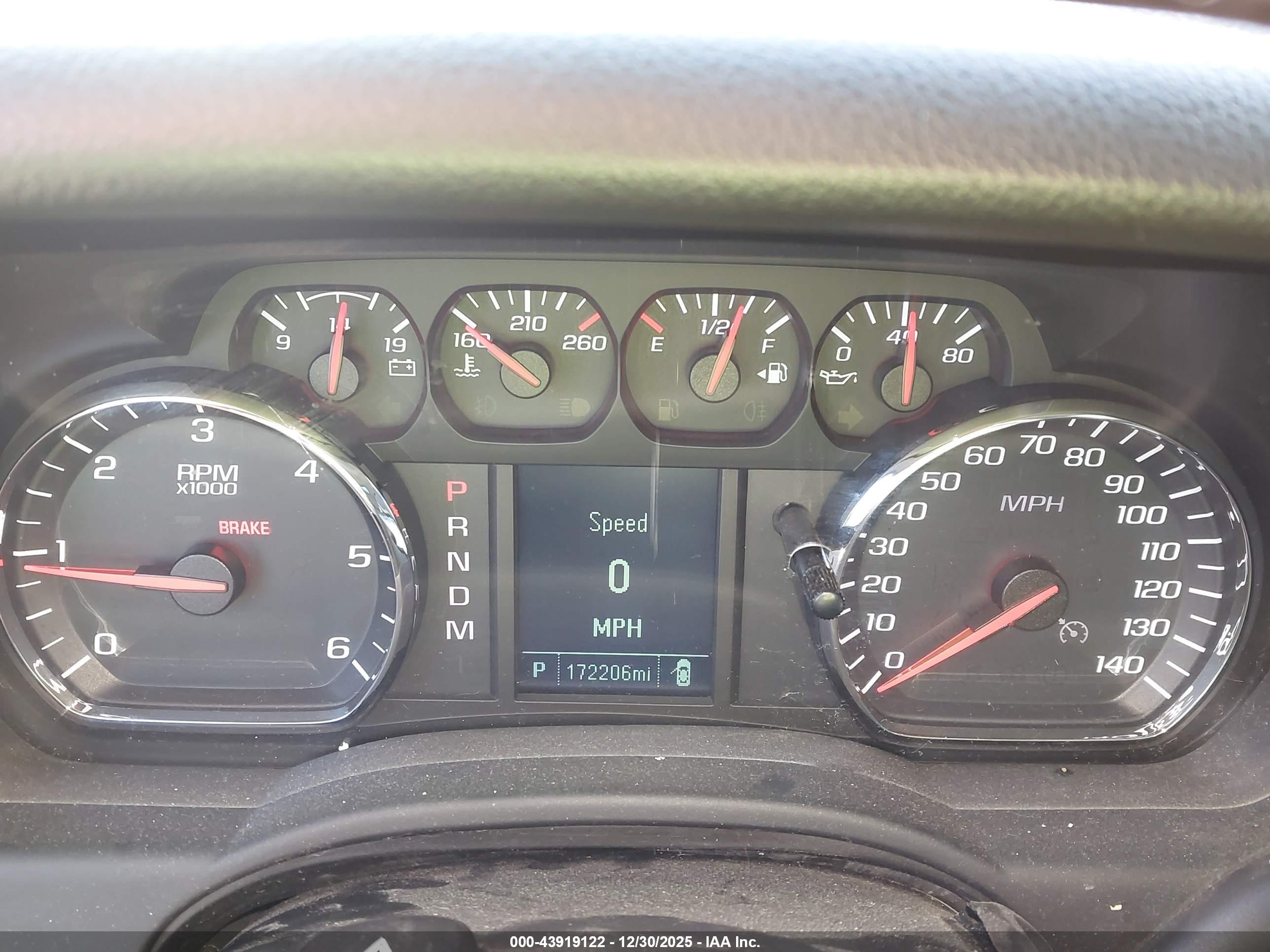 CHEVROLET TAHOE image 7