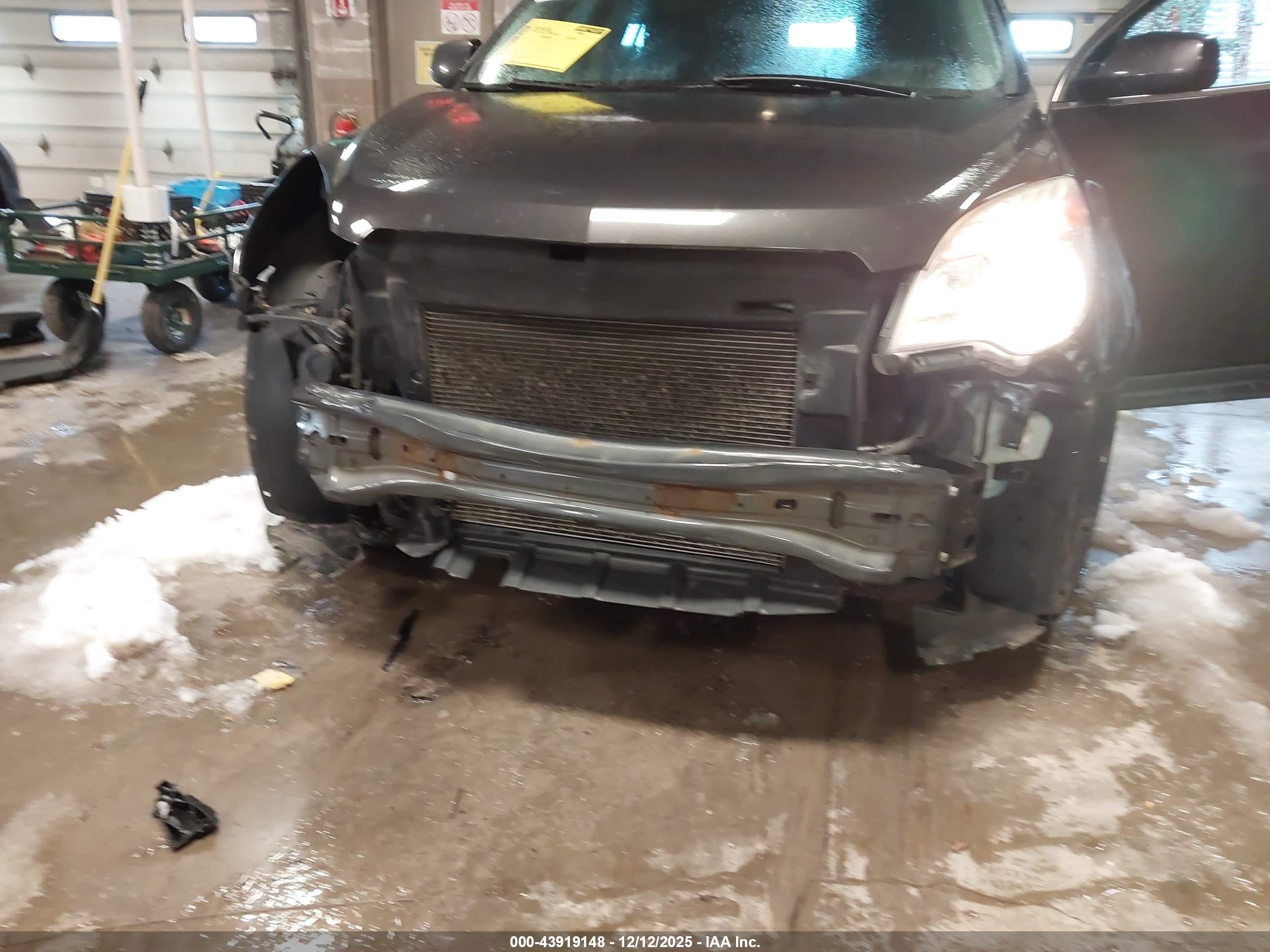 CHEVROLET EQUINOX image 6