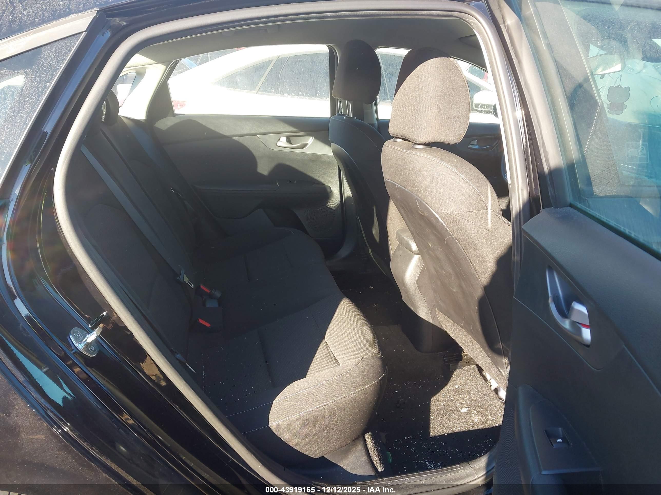 KIA FORTE image 8