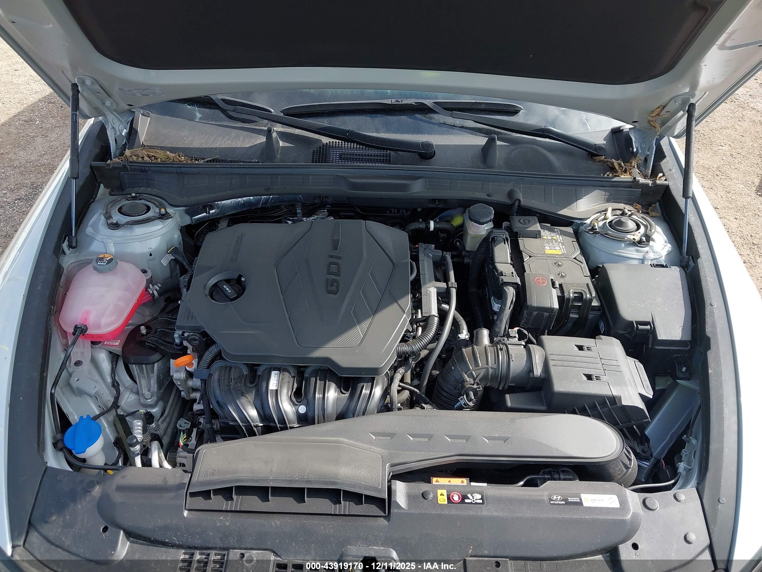 HYUNDAI SONATA image 10
