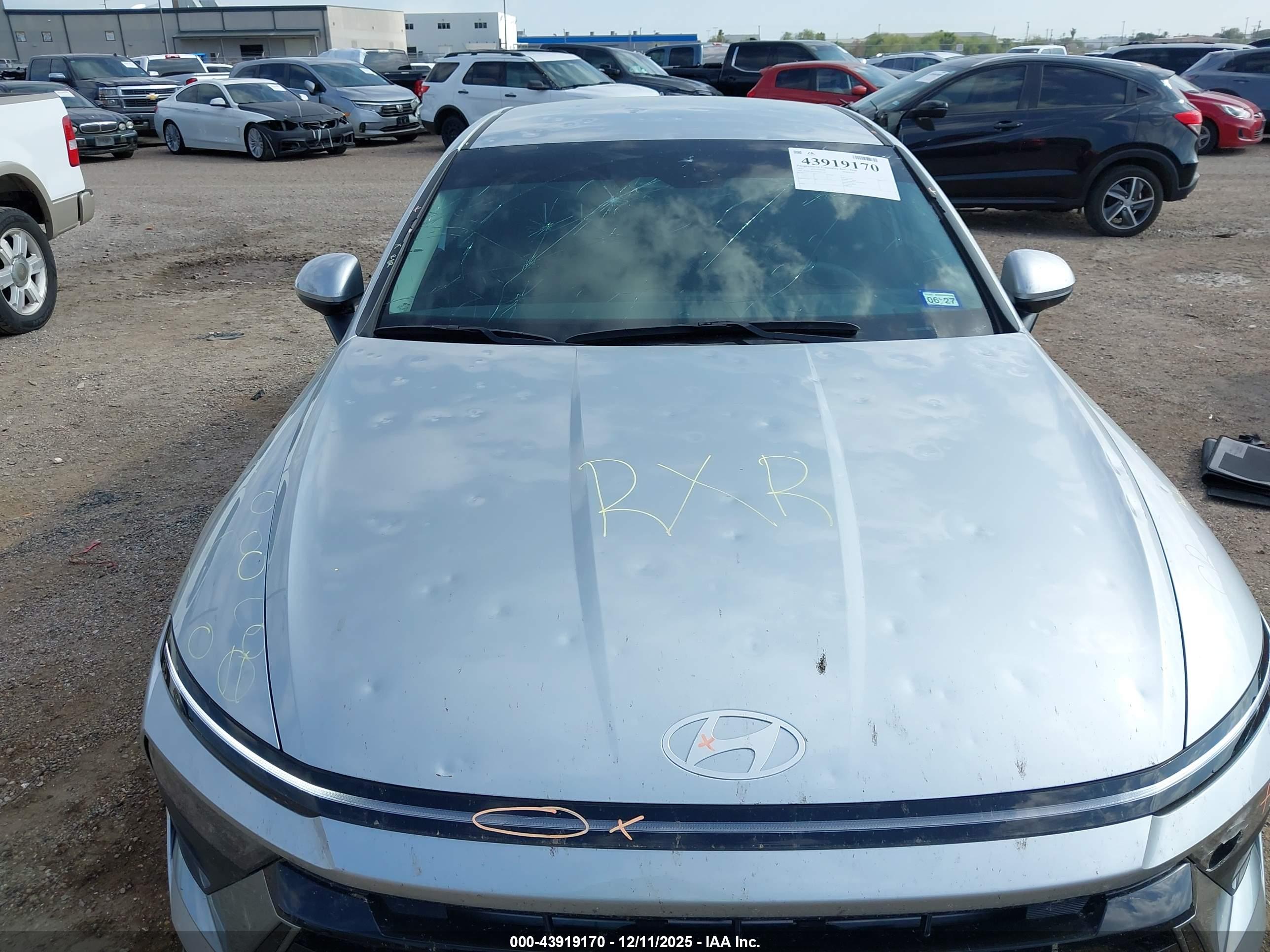 HYUNDAI SONATA image 6