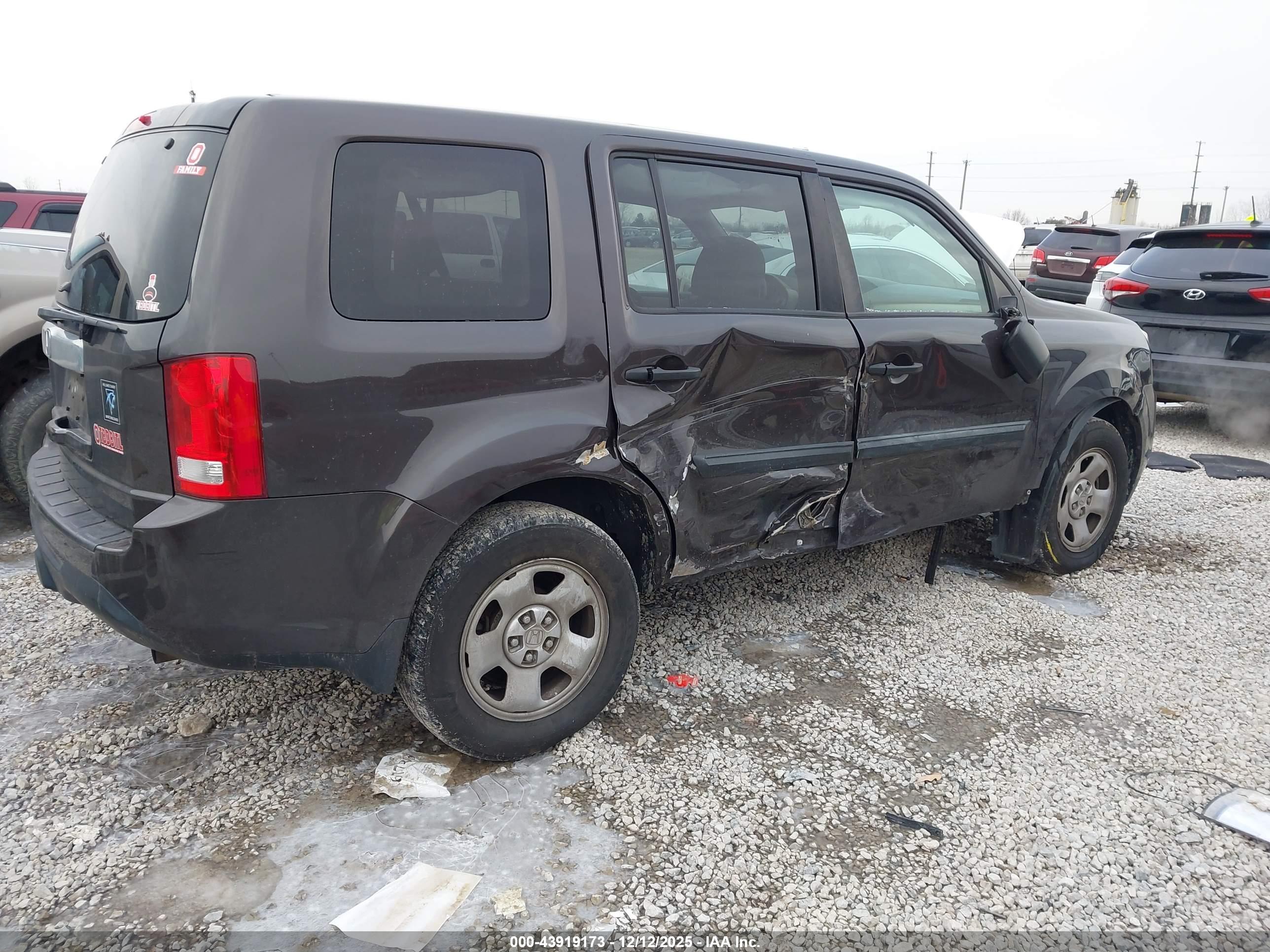 HONDA PILOT image 4