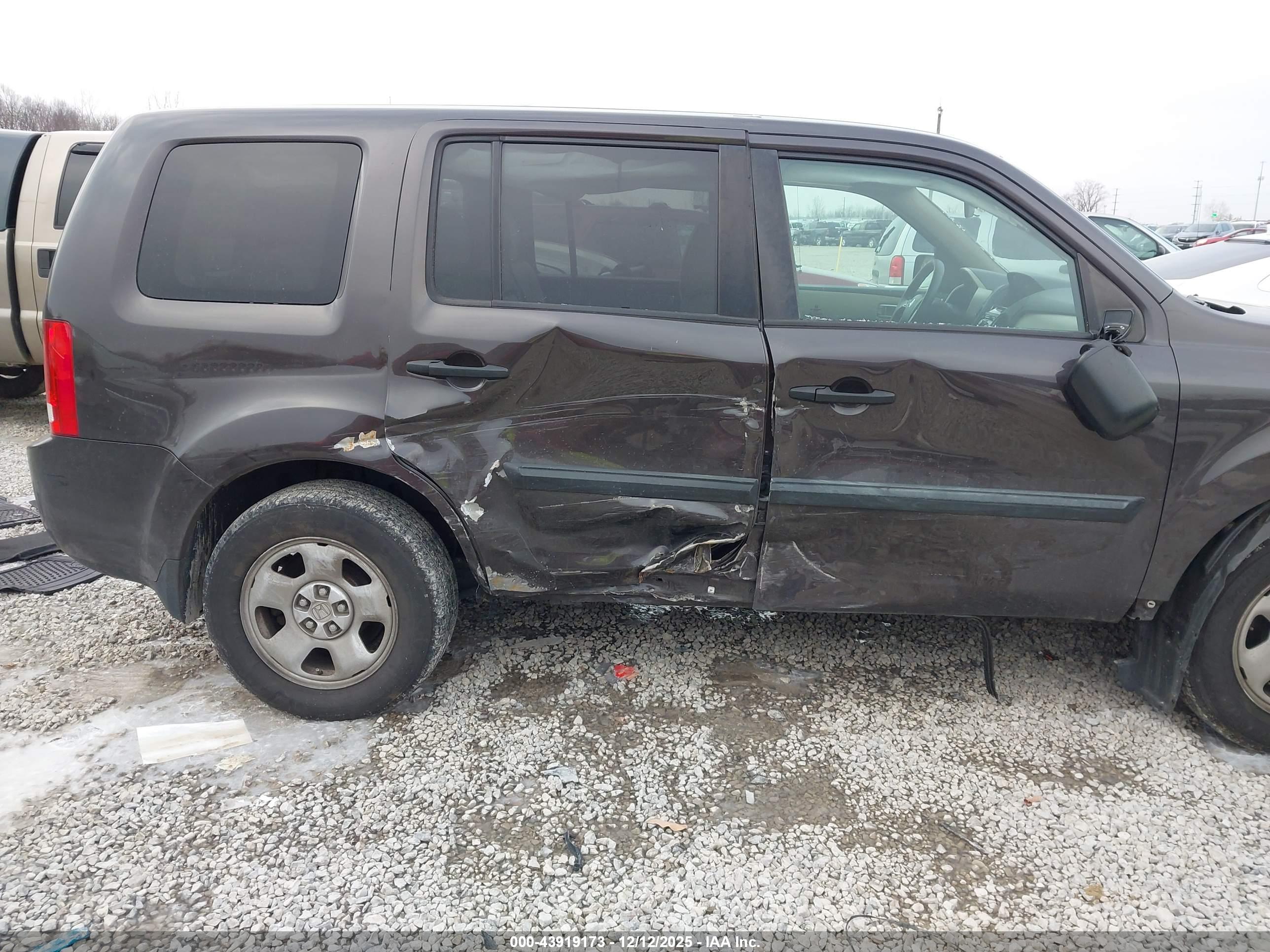 HONDA PILOT image 6