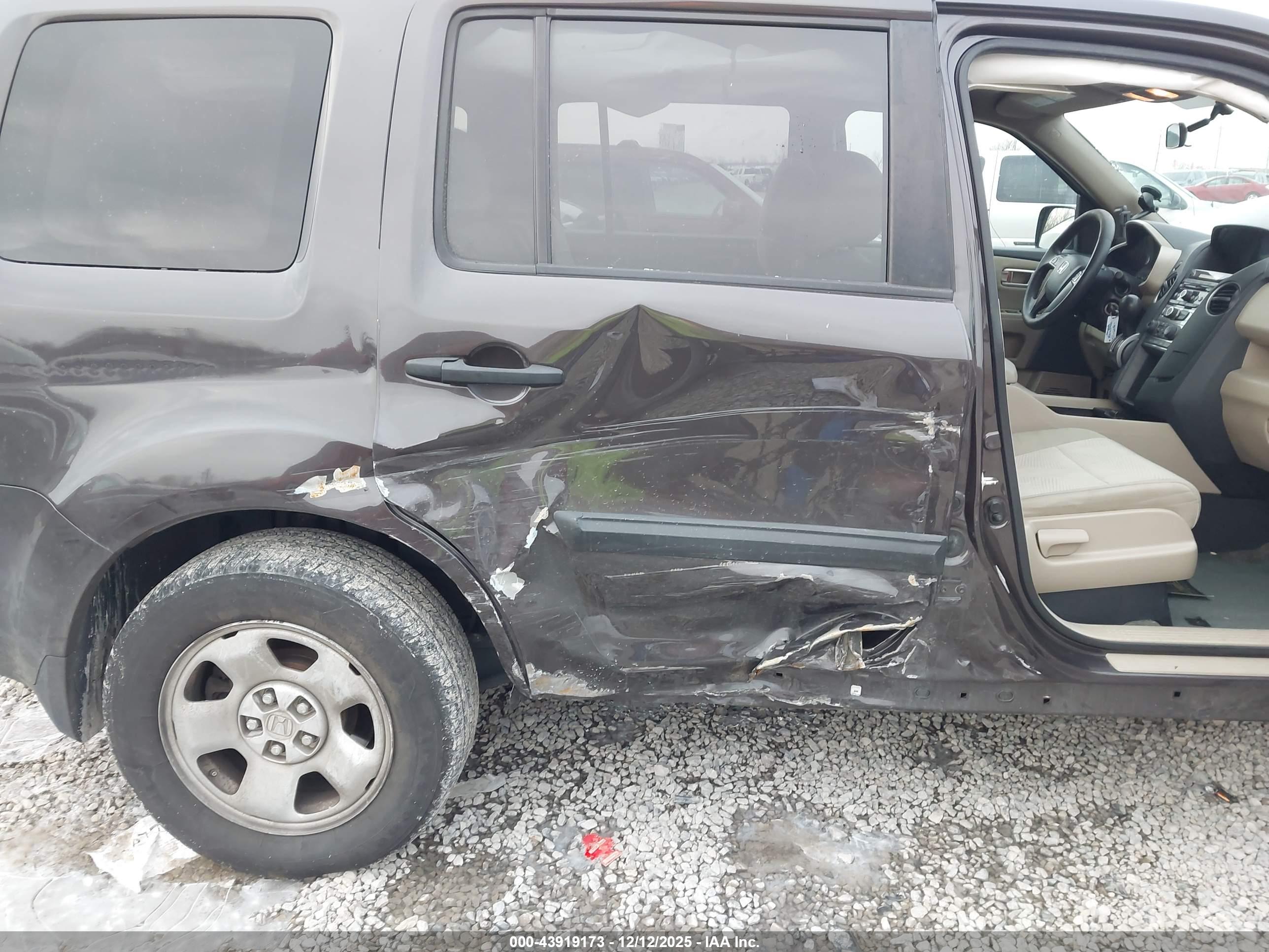 HONDA PILOT image 8